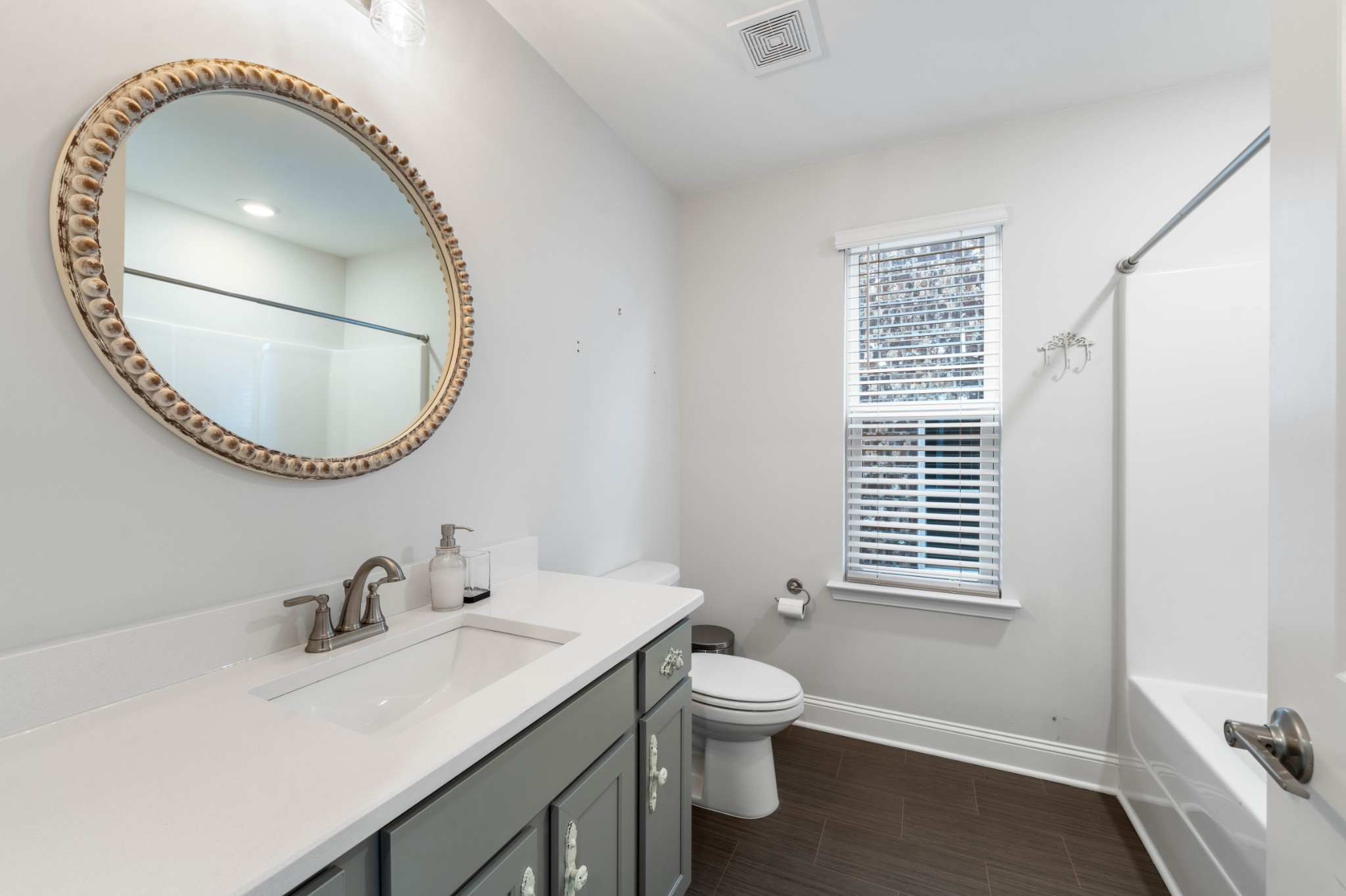 520 Tobias St Property Photo 22