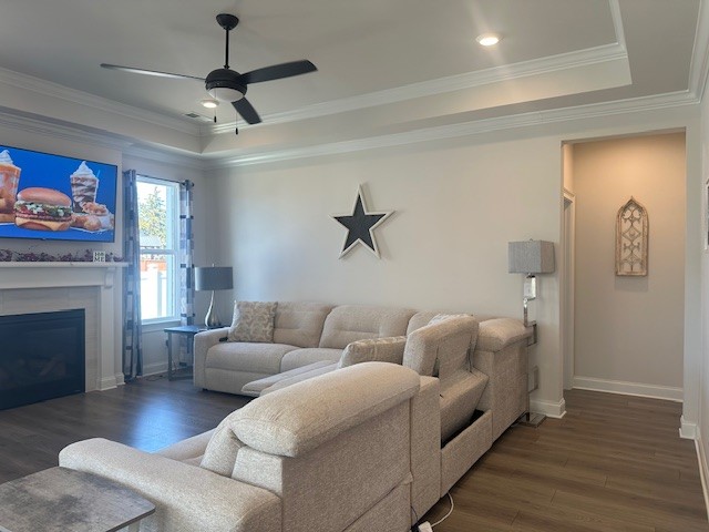 4372 Spregan Way Property Photo 14