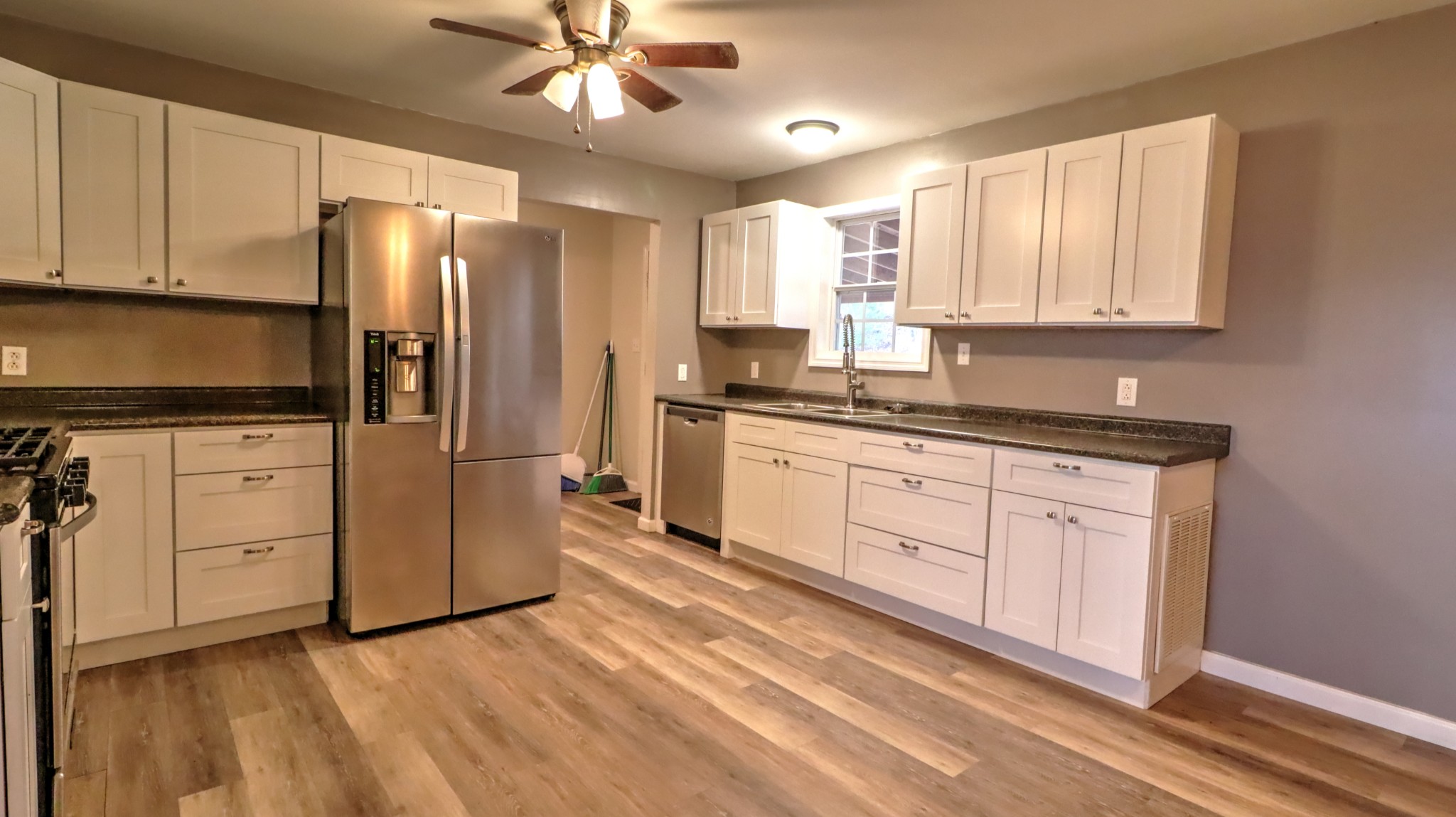 1636 Toms Creek Road Property Photo 12