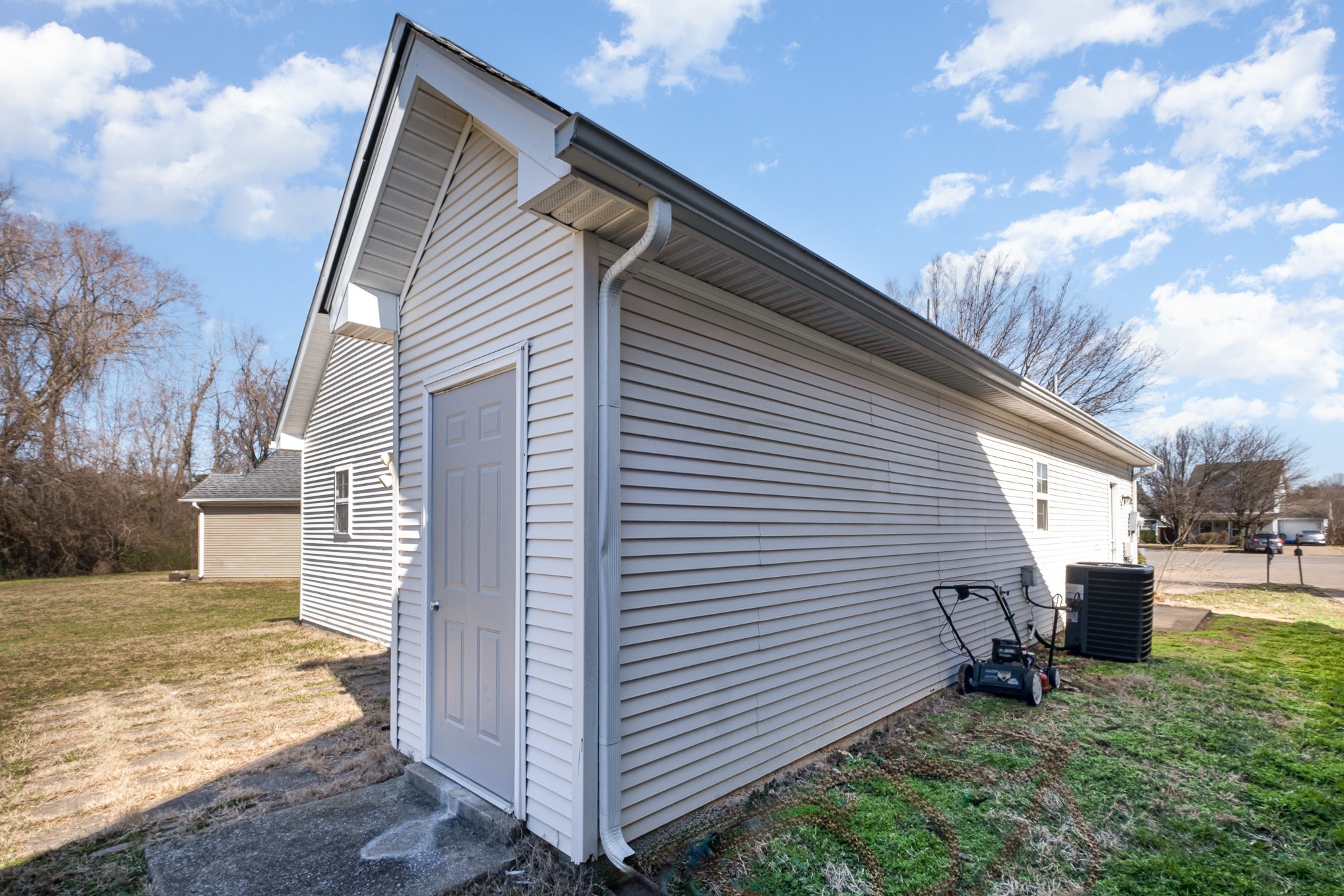 1416 Rochester Dr Property Photo 26