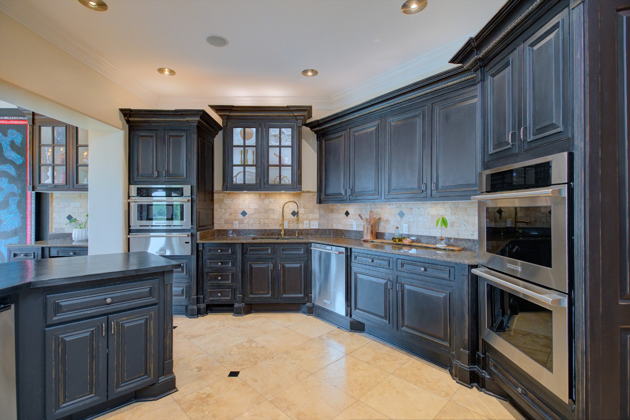 140 Lake Shore Lane Property Photo 18