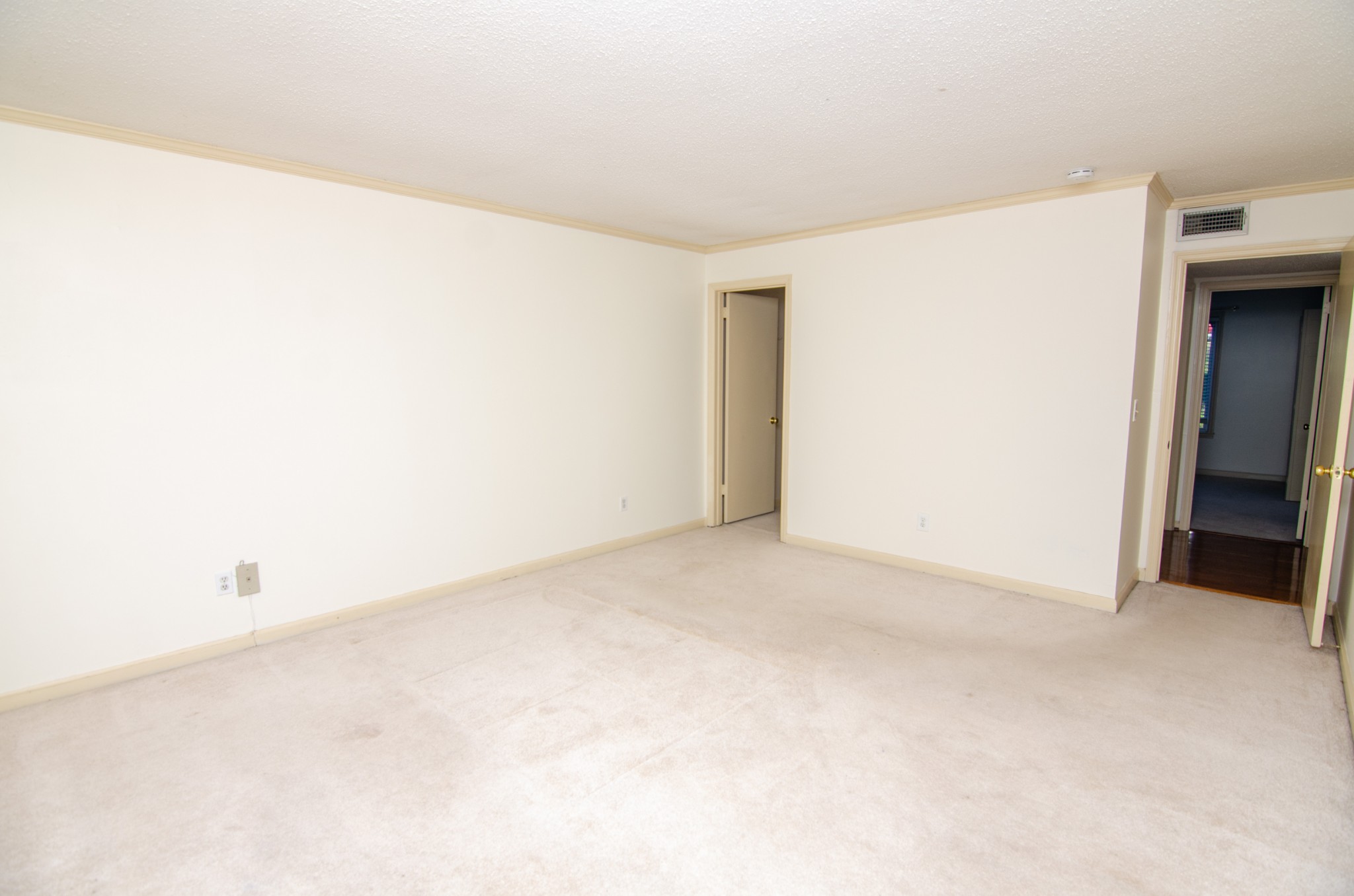 4487 Post Pl Property Photo 18