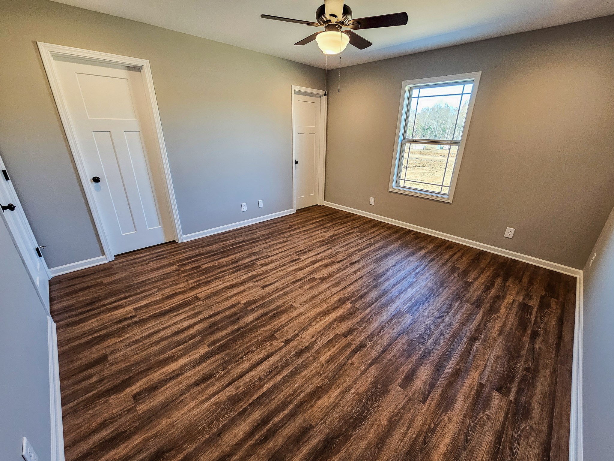 1521 Green Ln Property Photo 10