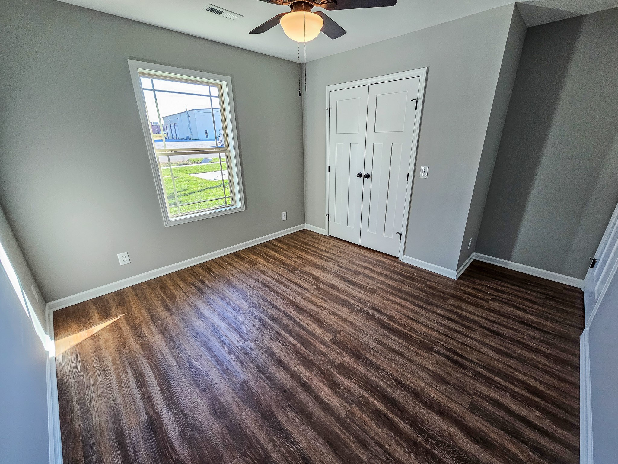1521 Green Ln Property Photo 15
