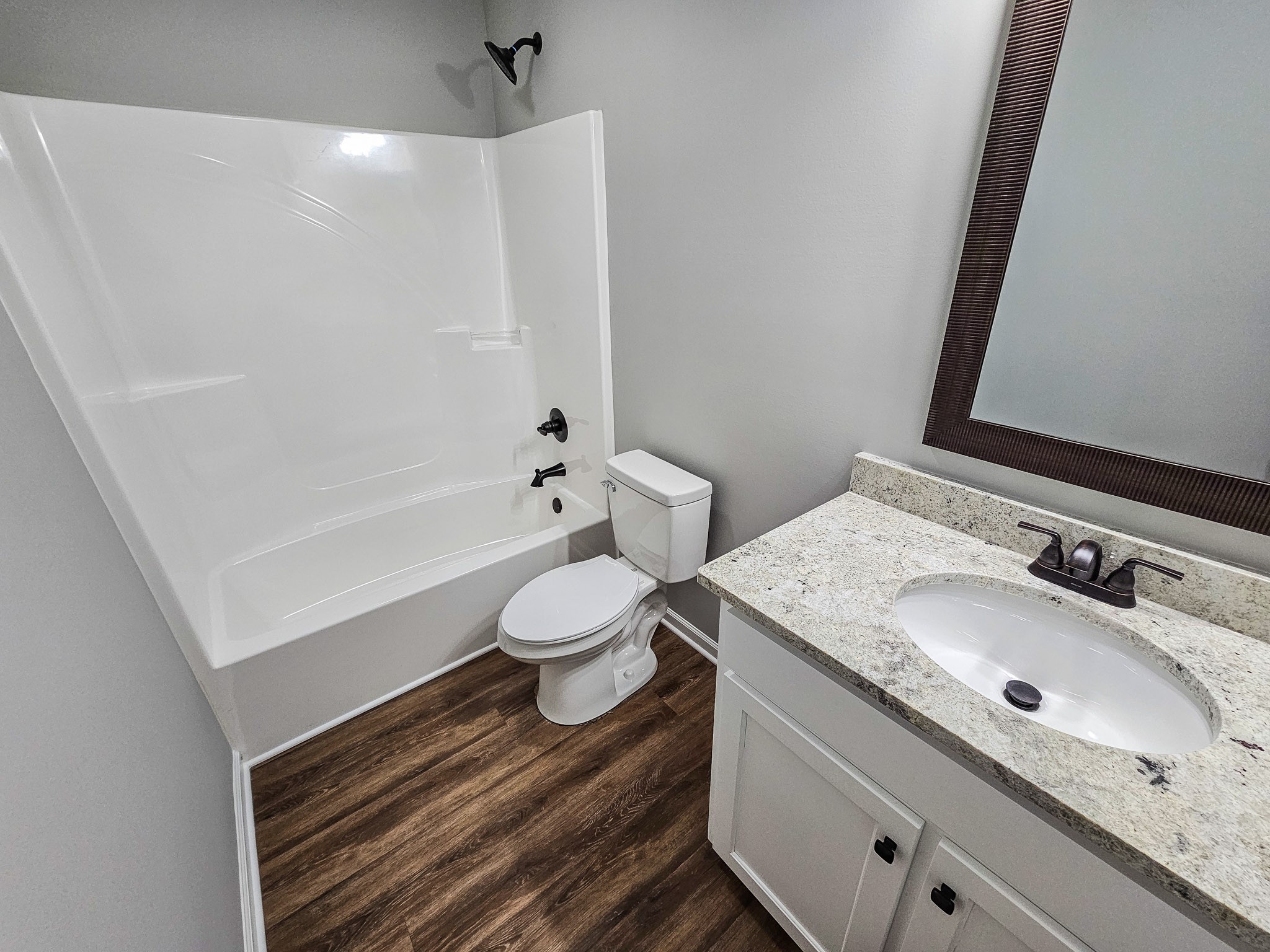 1521 Green Ln Property Photo 17