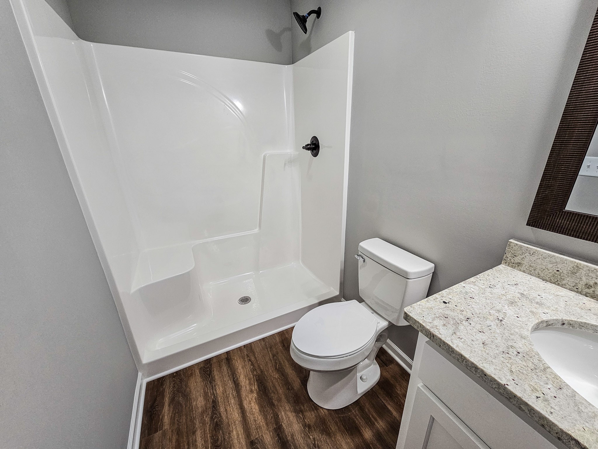 1505 Green Ln Property Photo 10