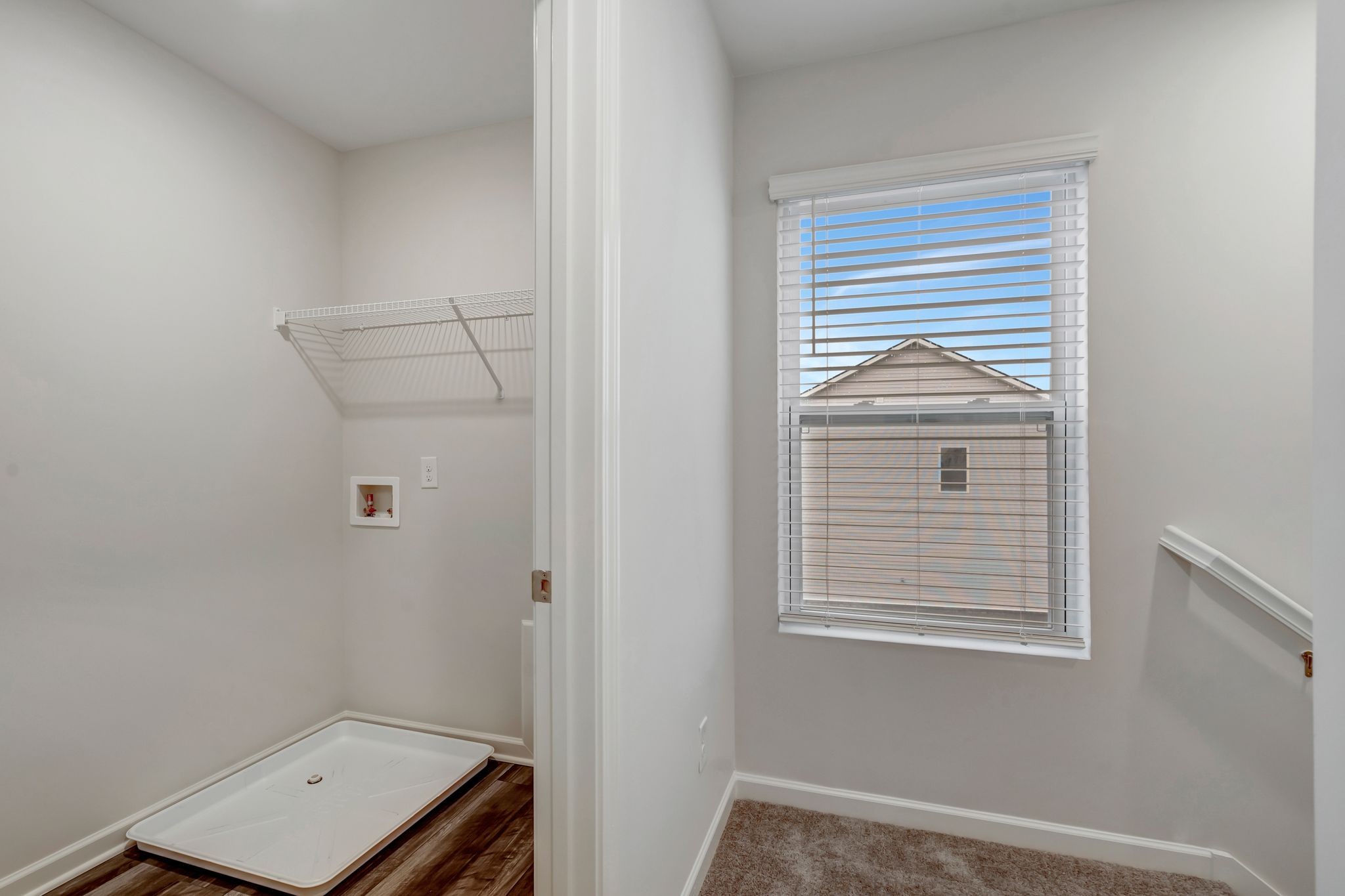 740 Emerson Lane Property Photo 12