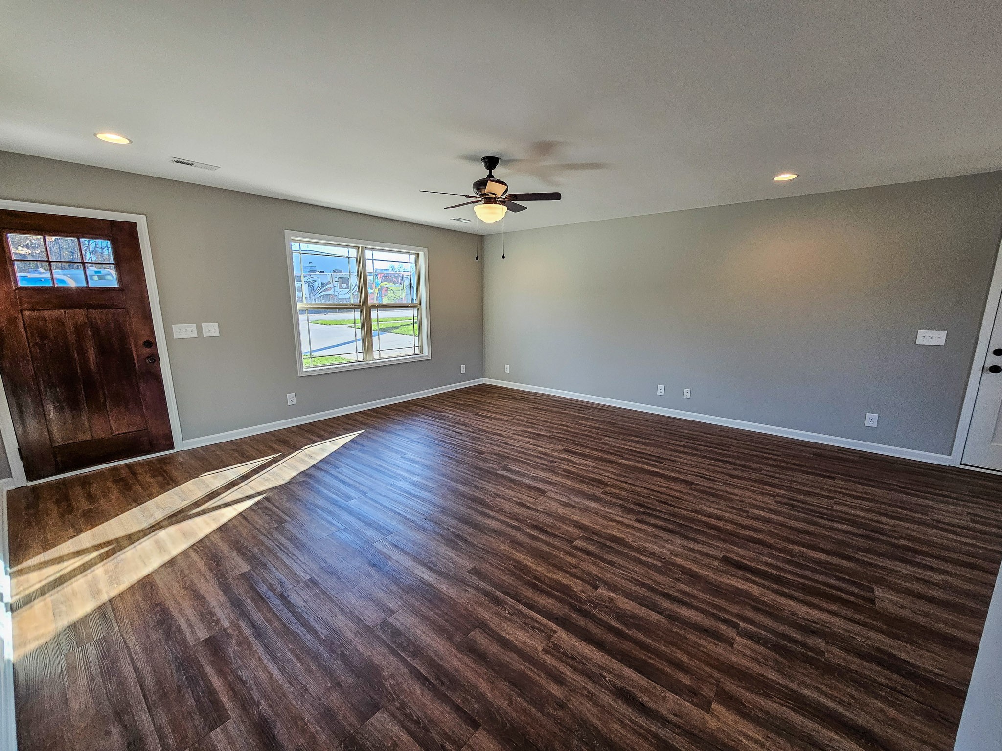 1527 Green Lane Property Photo 11