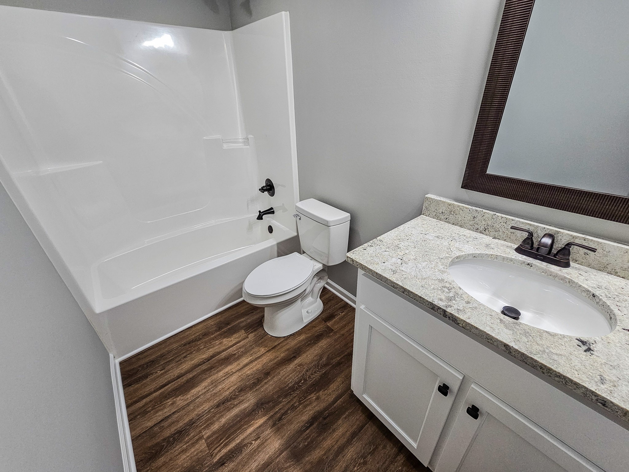 1523 Green Ln Property Photo 25