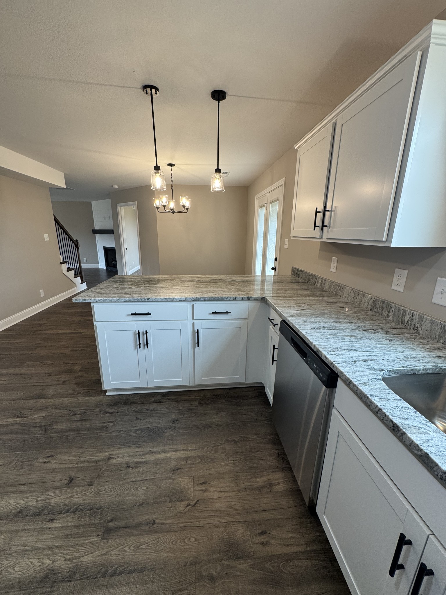 169 Anderson Place Property Photo 8