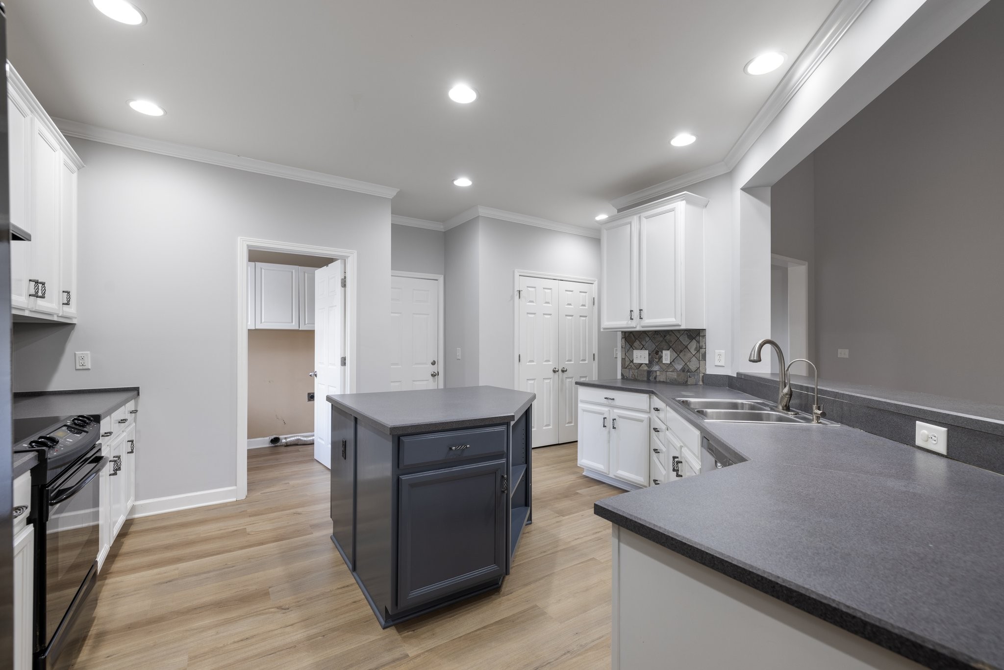 2016 Morton Dr Property Photo 16