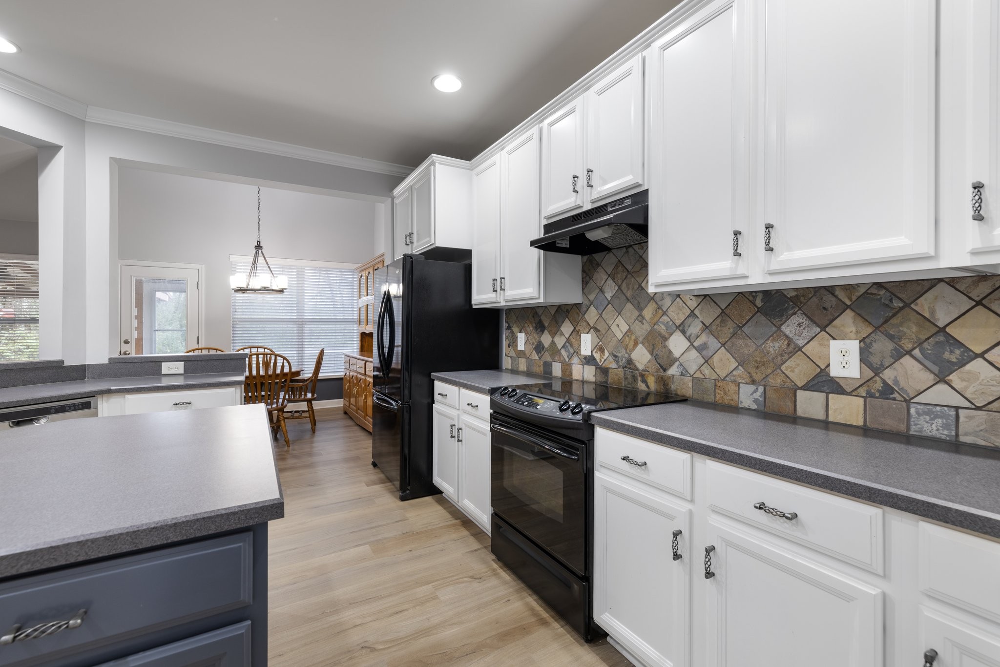 2016 Morton Dr Property Photo 17