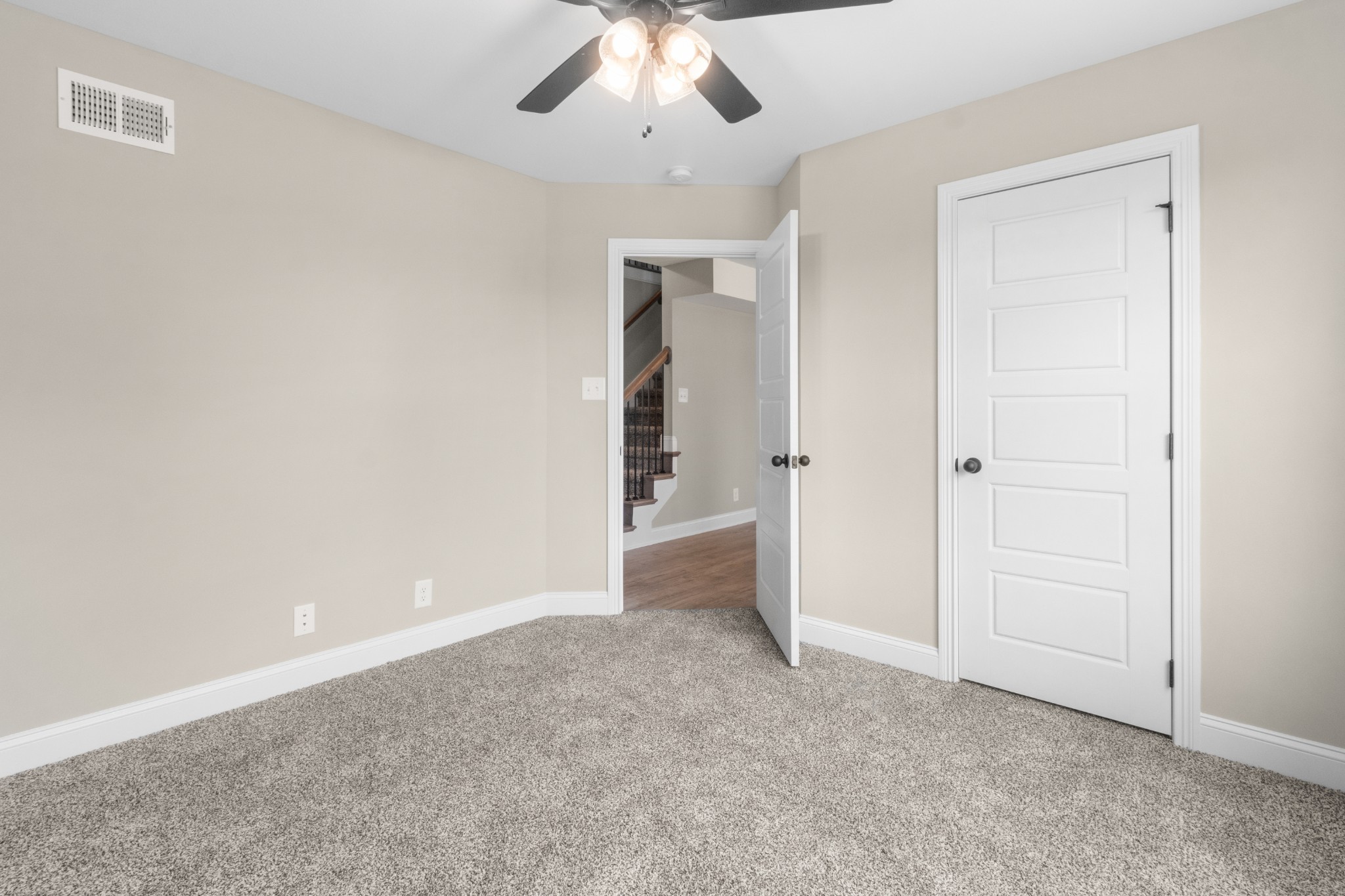 165 Cardinal Creek Property Photo 12