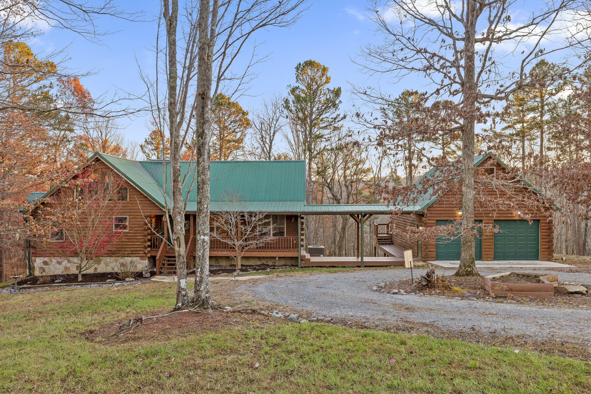 292 Log Cabin Lane Property Photo 43