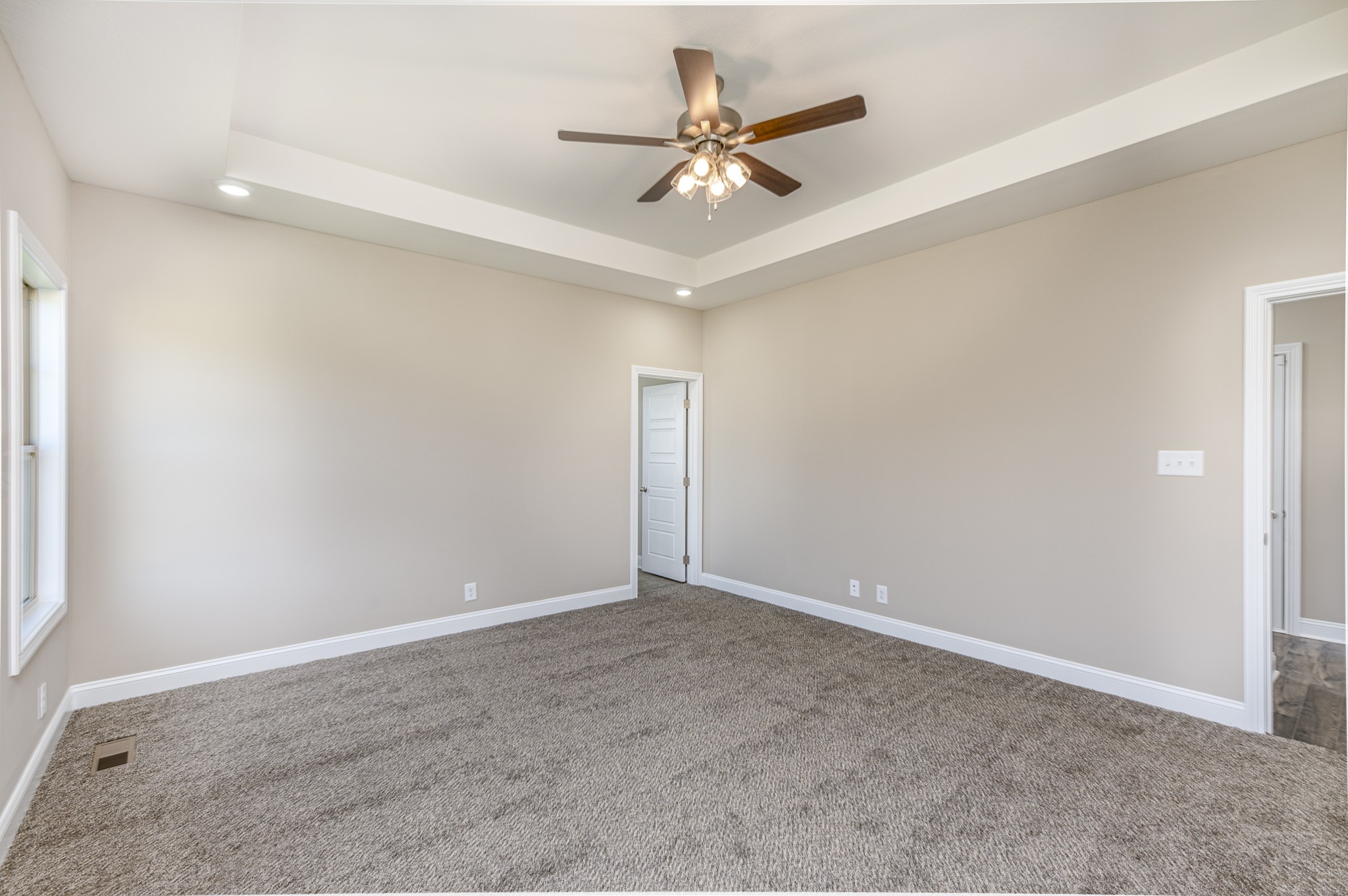 170 Anderson Place Property Photo 11
