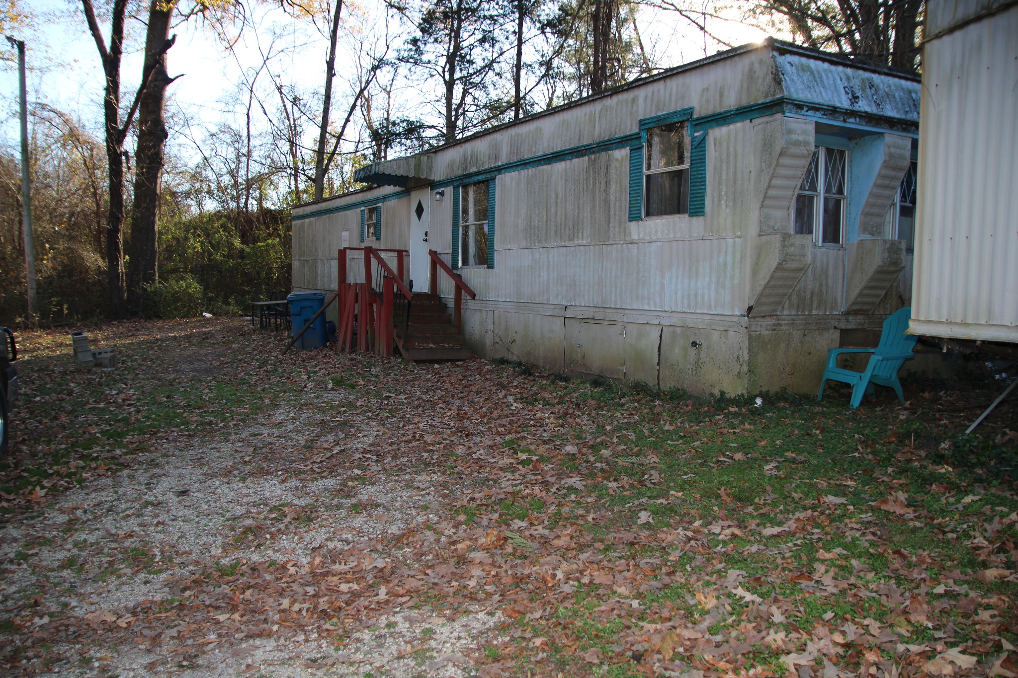 402 College St Property Photo 3