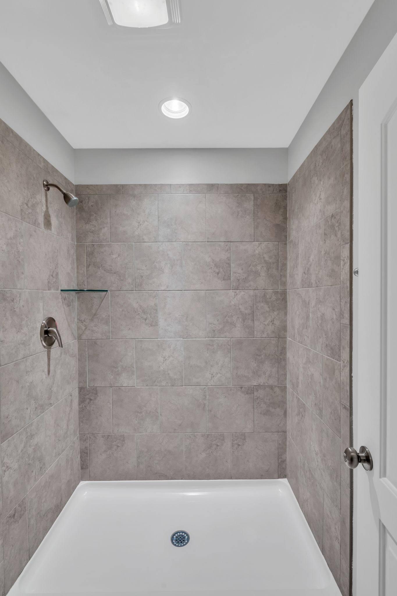 996 Golf Club Ln E Property Photo 35