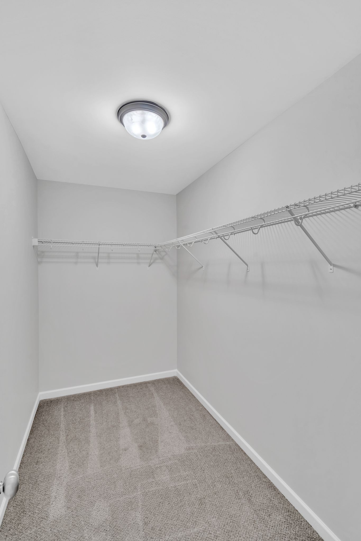996 Golf Club Ln E Property Photo 38
