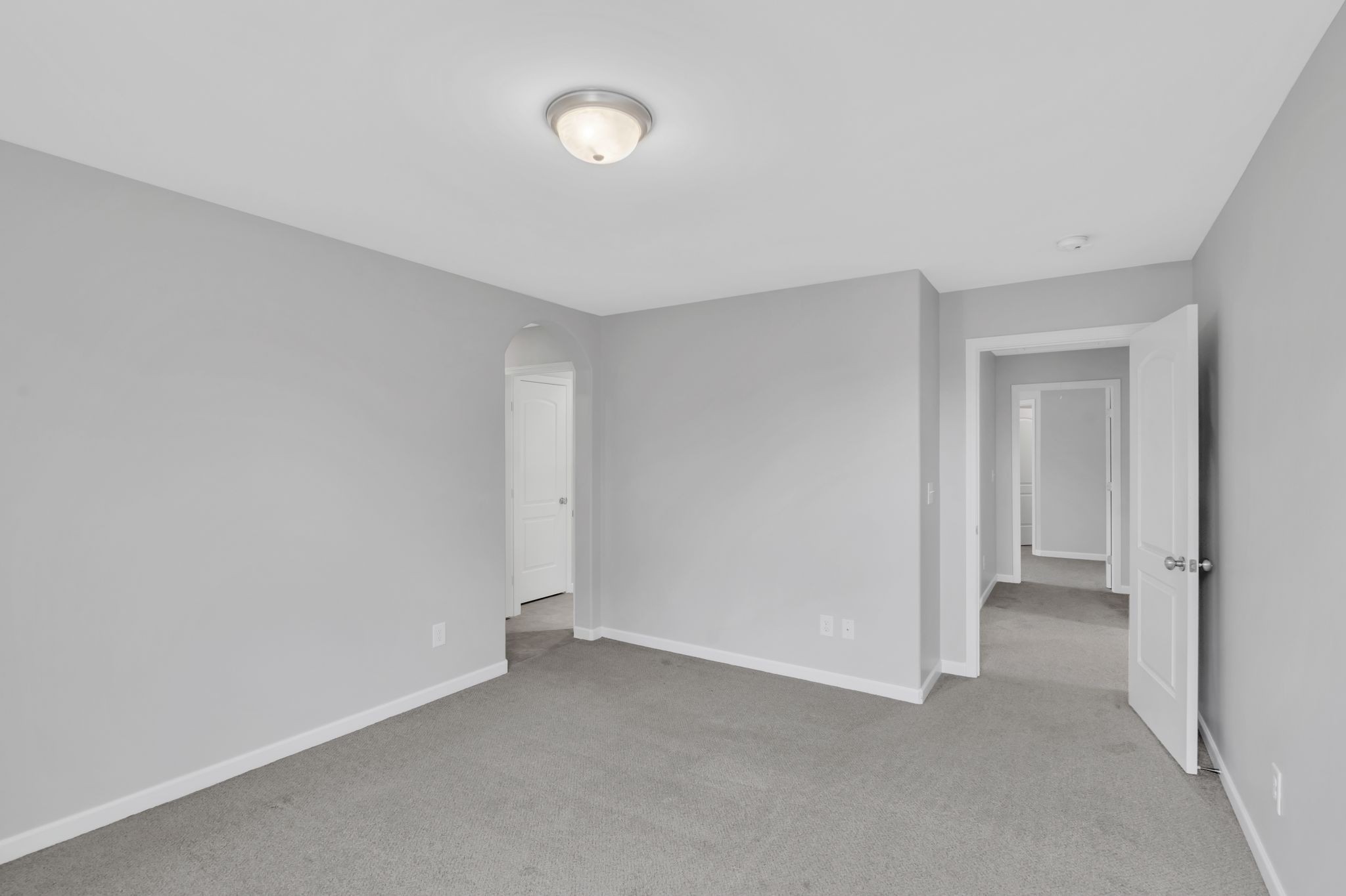 996 Golf Club Ln E Property Photo 40