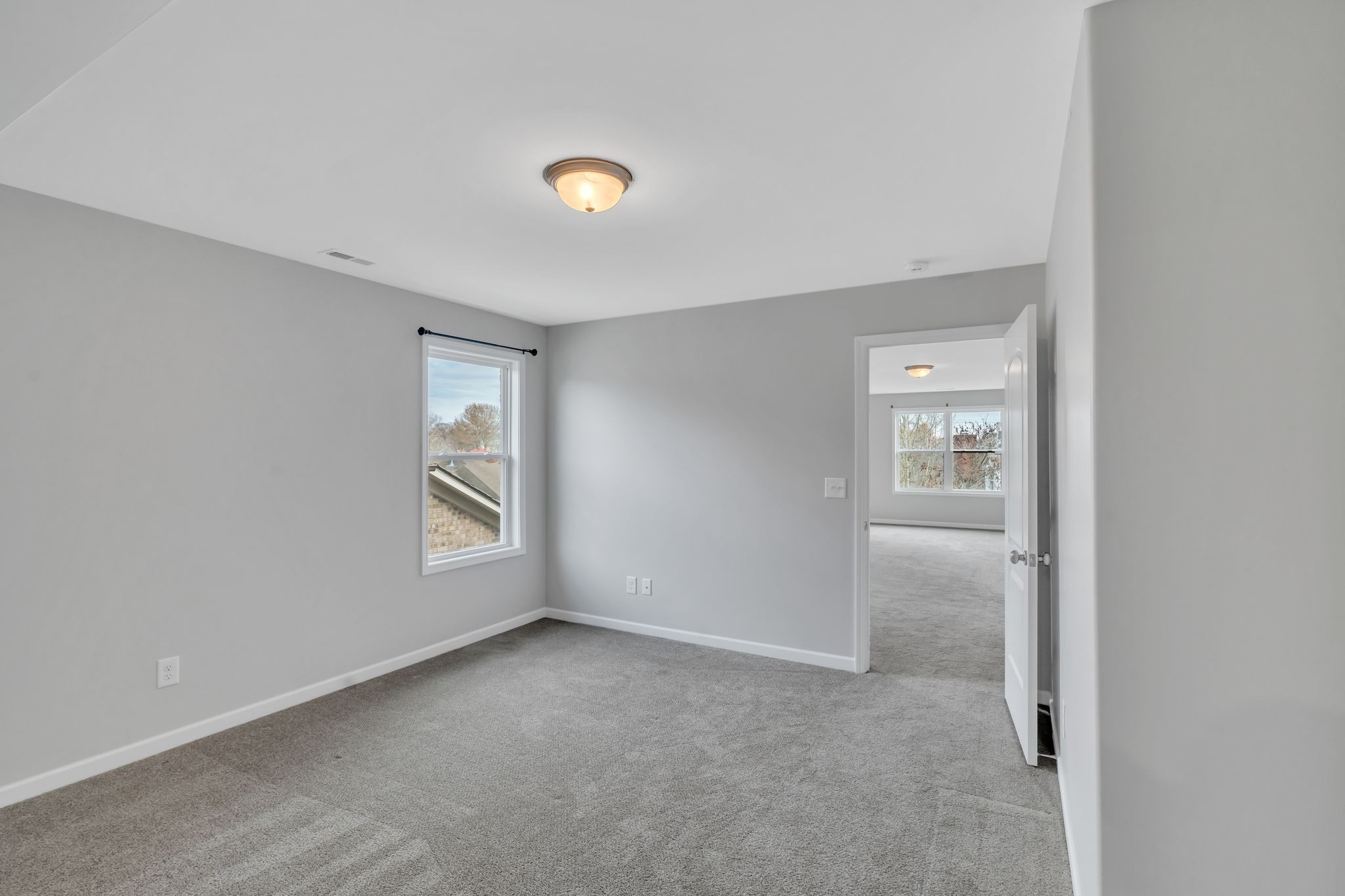 996 Golf Club Ln E Property Photo 47