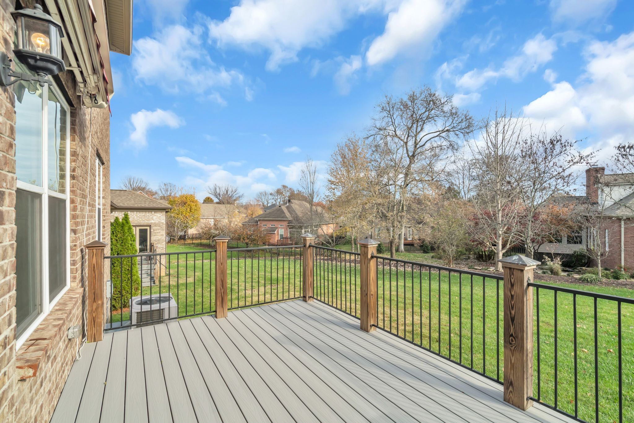 996 Golf Club Ln E Property Photo 50