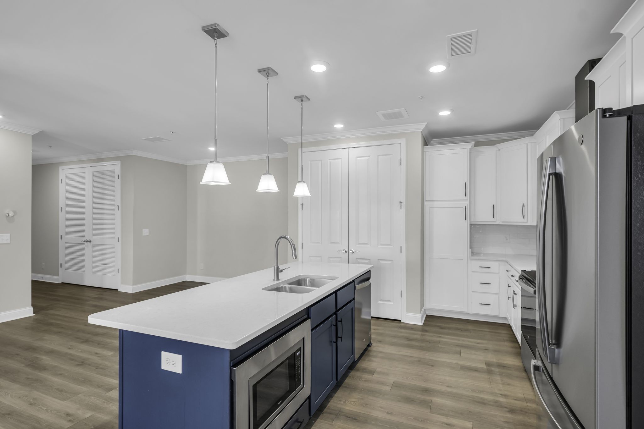 2089 Branford Pl Property Photo 13