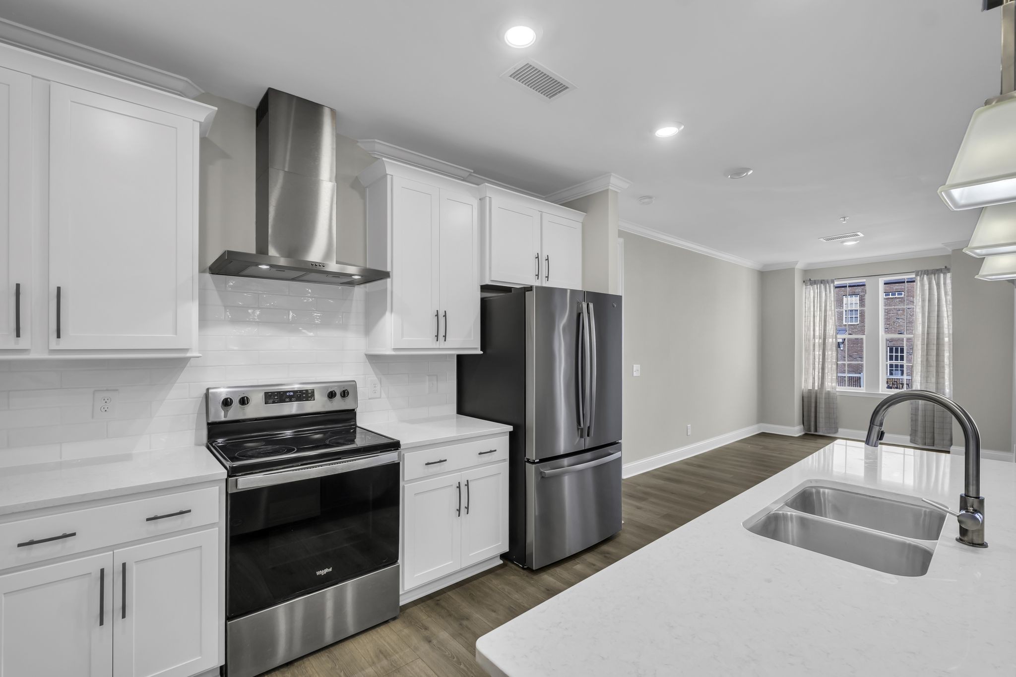 2089 Branford Pl Property Photo 16