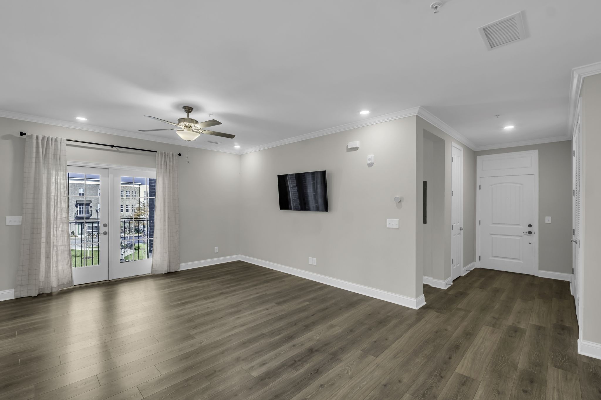 2089 Branford Pl Property Photo 17