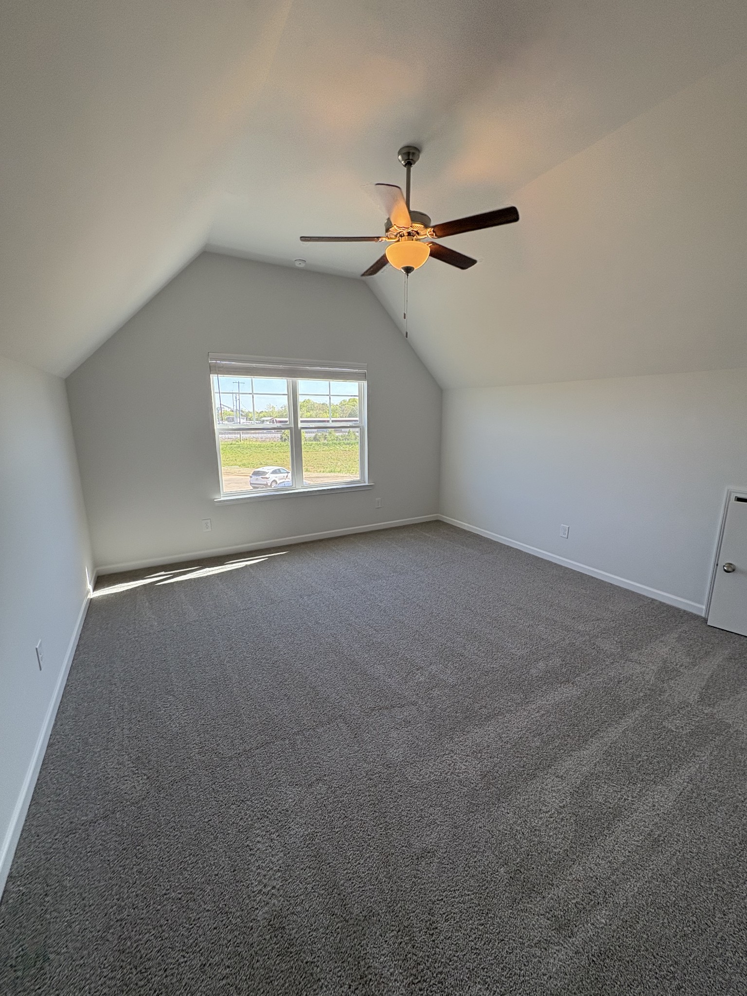 452 Burton Farm Dr Property Photo 17