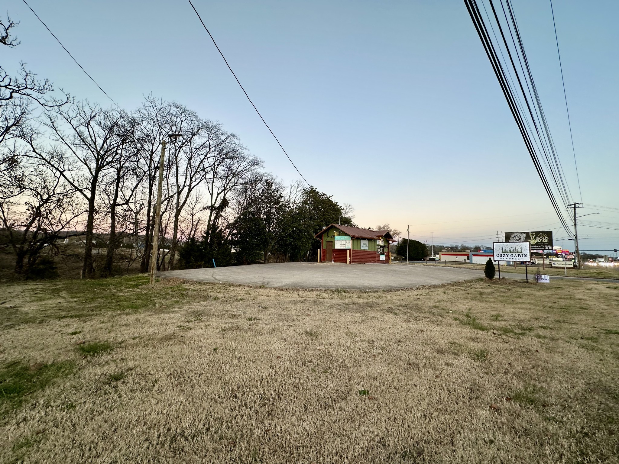 16616 W College St Property Photo 6