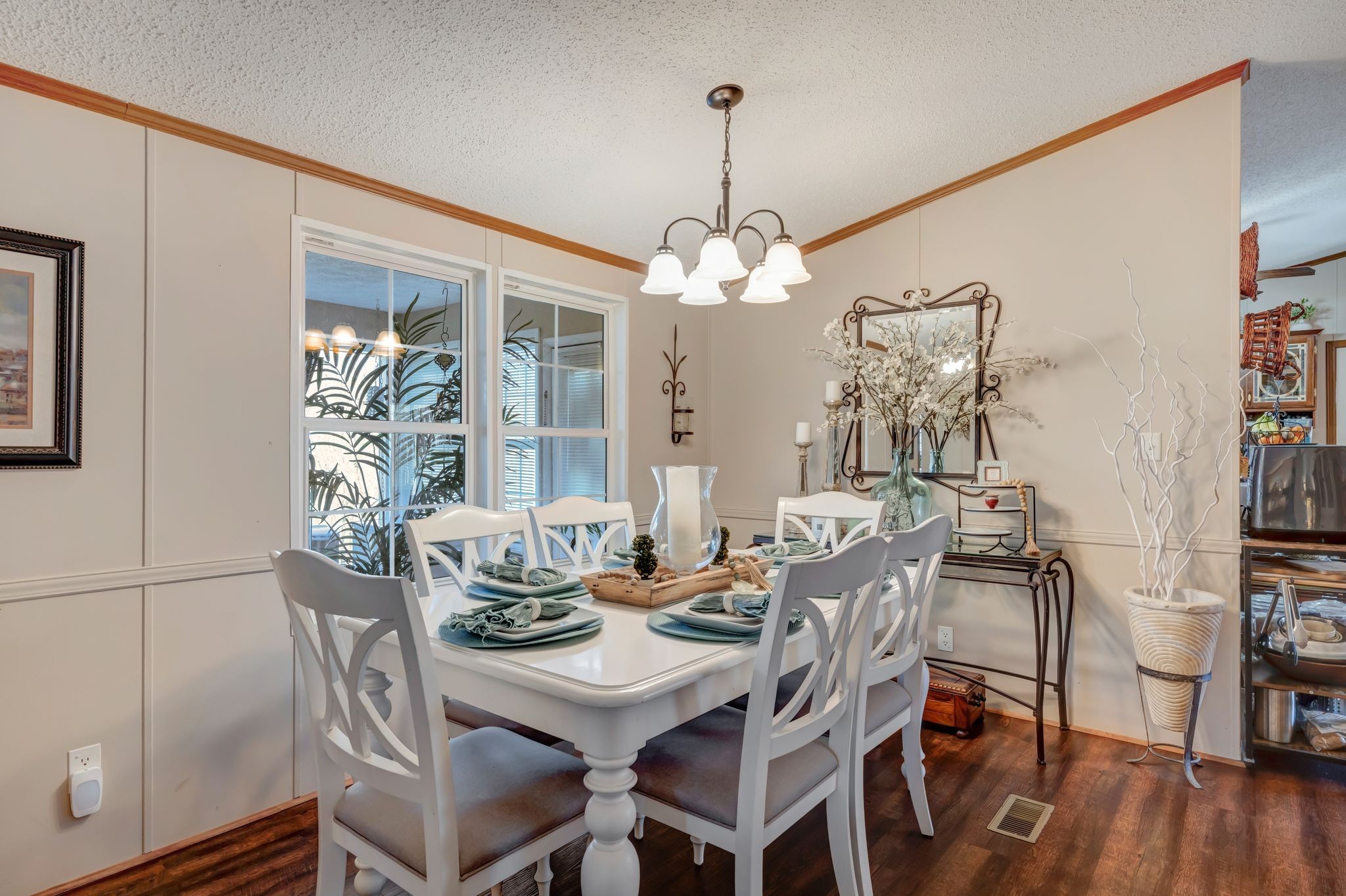 7592 Highway 100 Property Photo 9