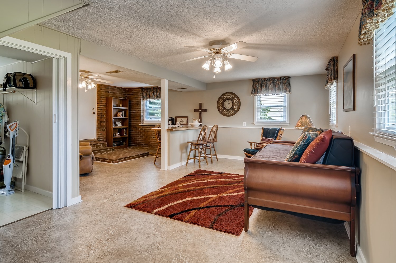 3521 Sulphur Springs Rd Property Photo 18