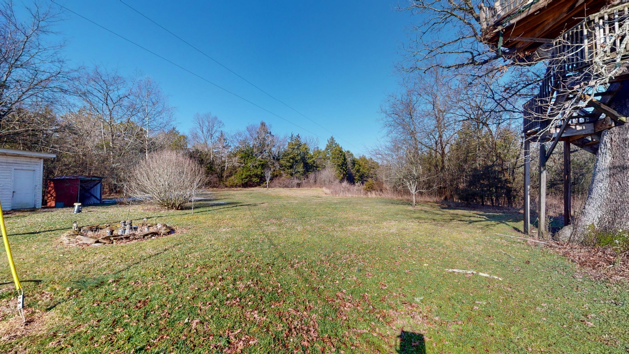 980 Baldy Ford Road Property Photo 4