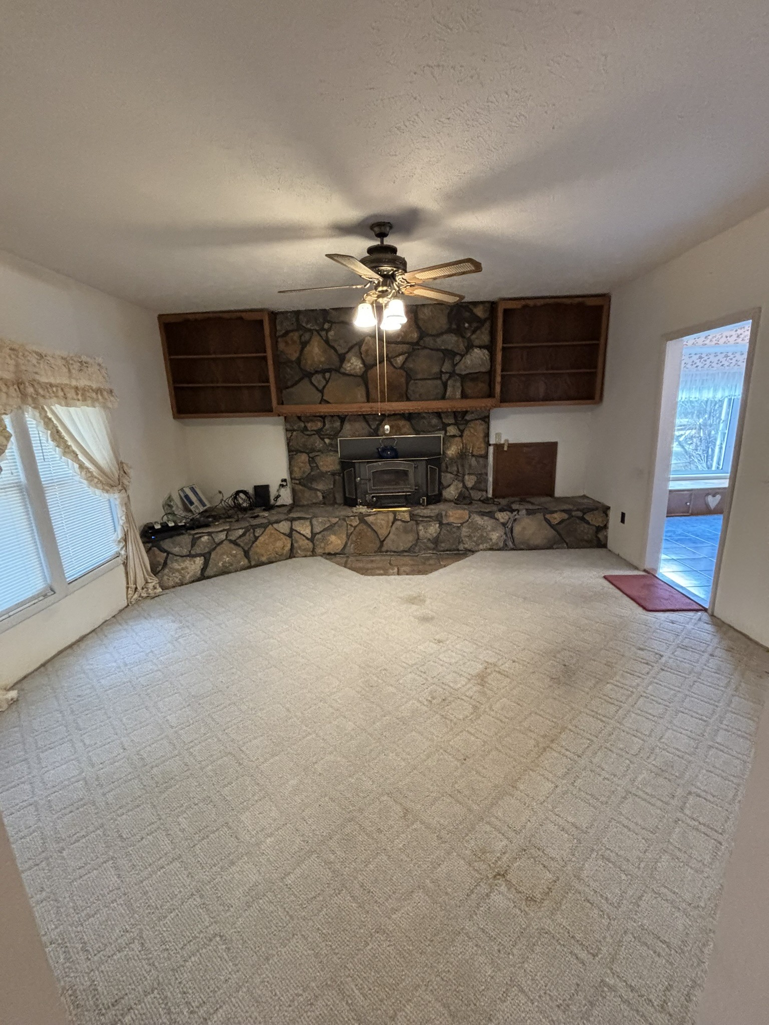 980 Baldy Ford Road Property Photo 8