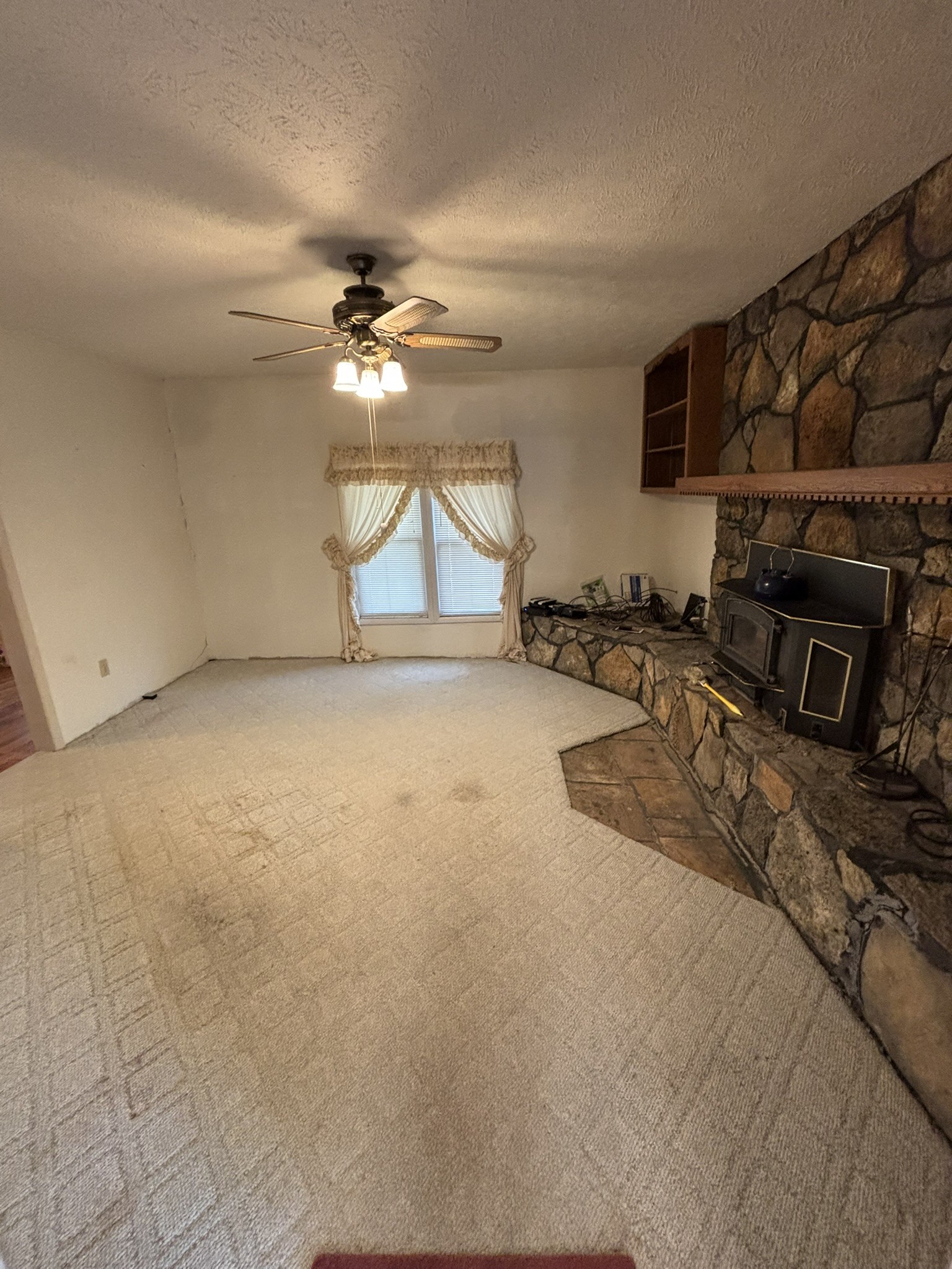 980 Baldy Ford Road Property Photo 9