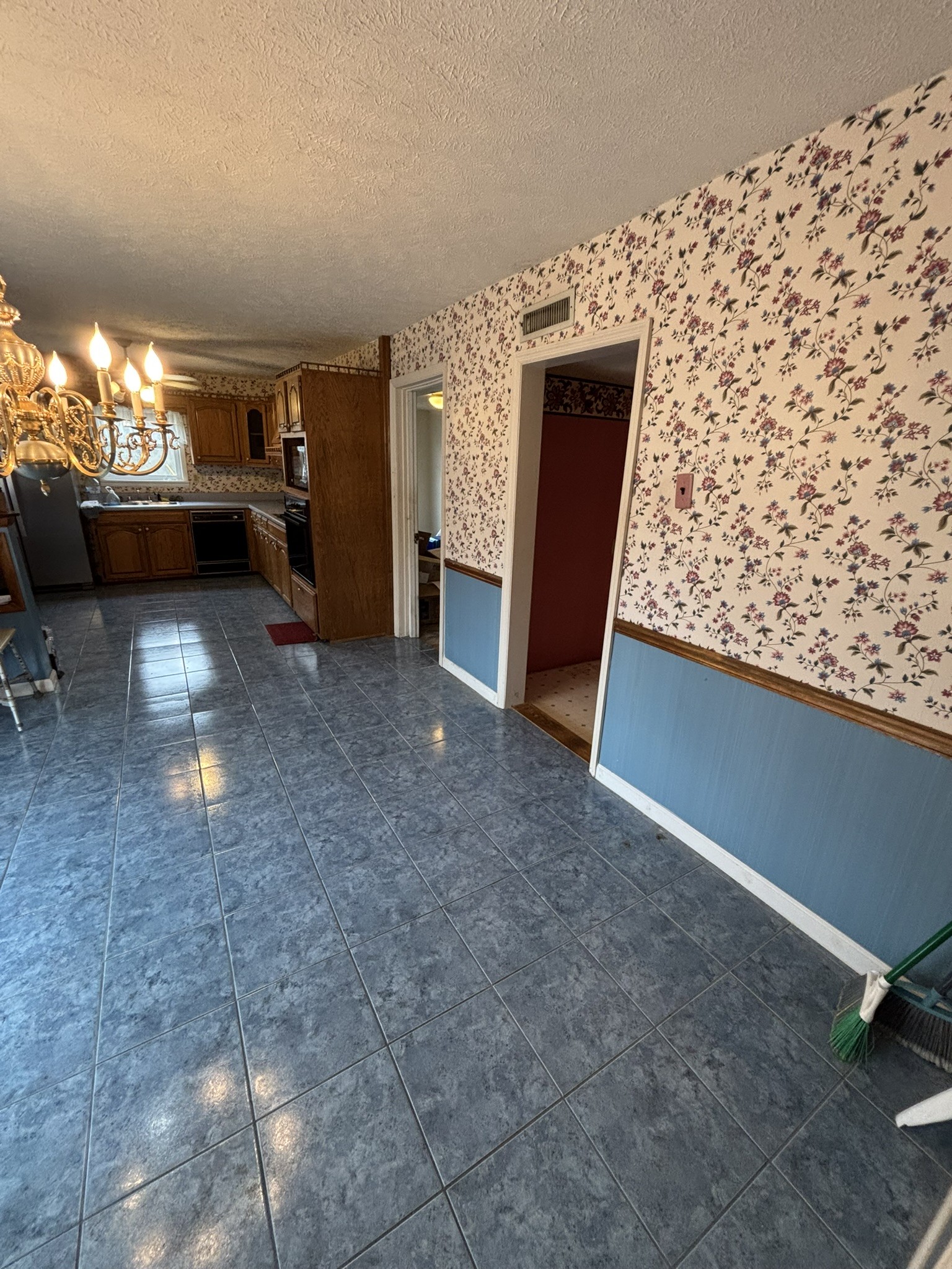 980 Baldy Ford Road Property Photo 11
