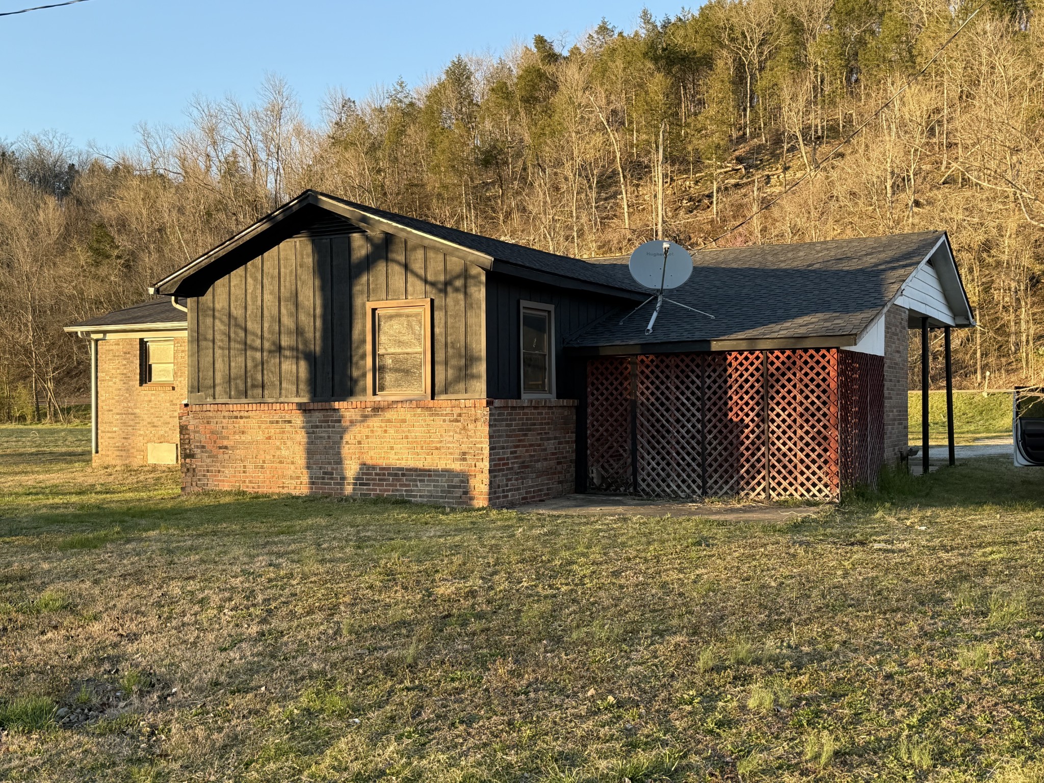 5731 Beech Creek Rd Property Photo 6