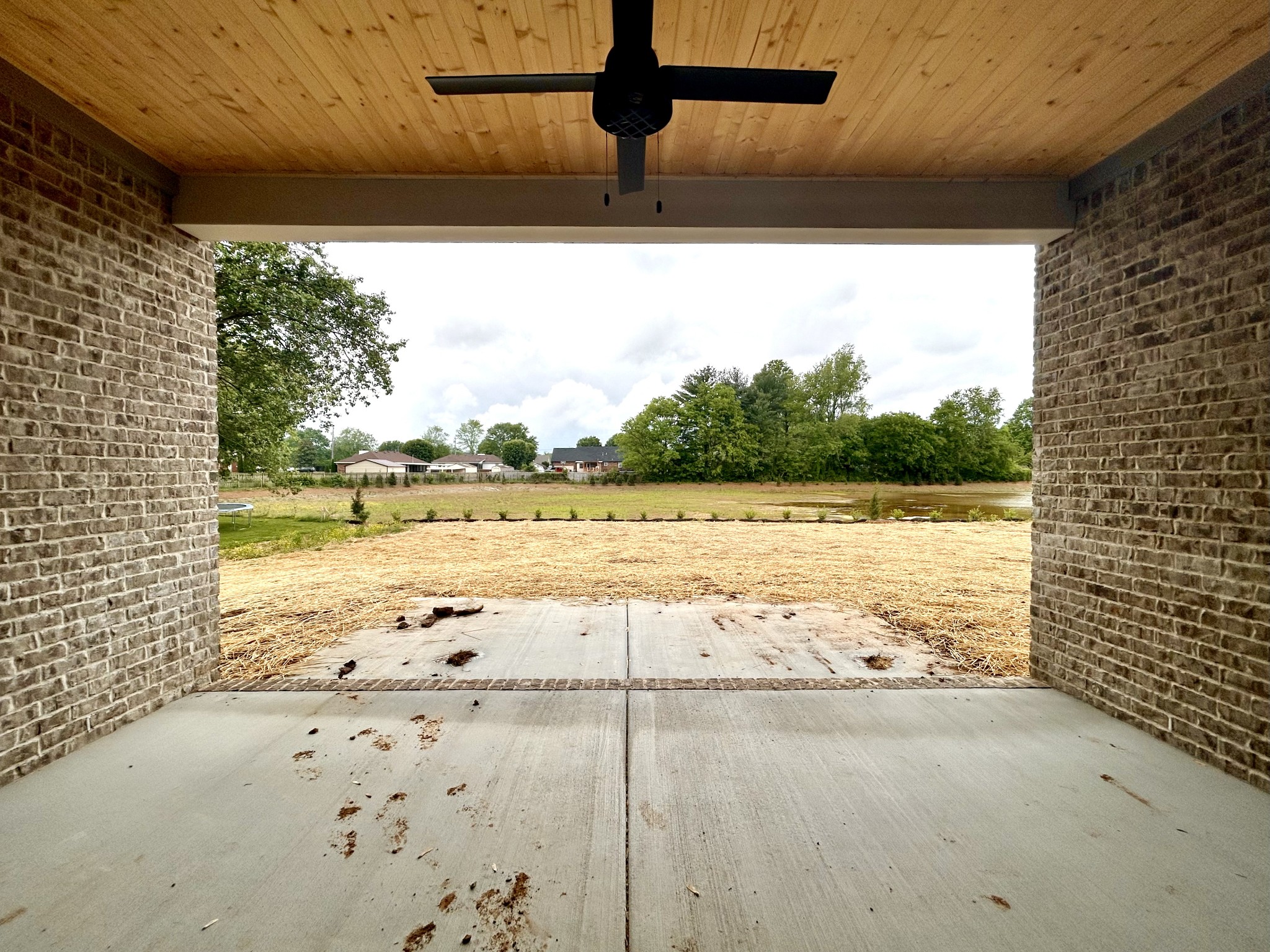 504 Gresham Lane Property Photo 8