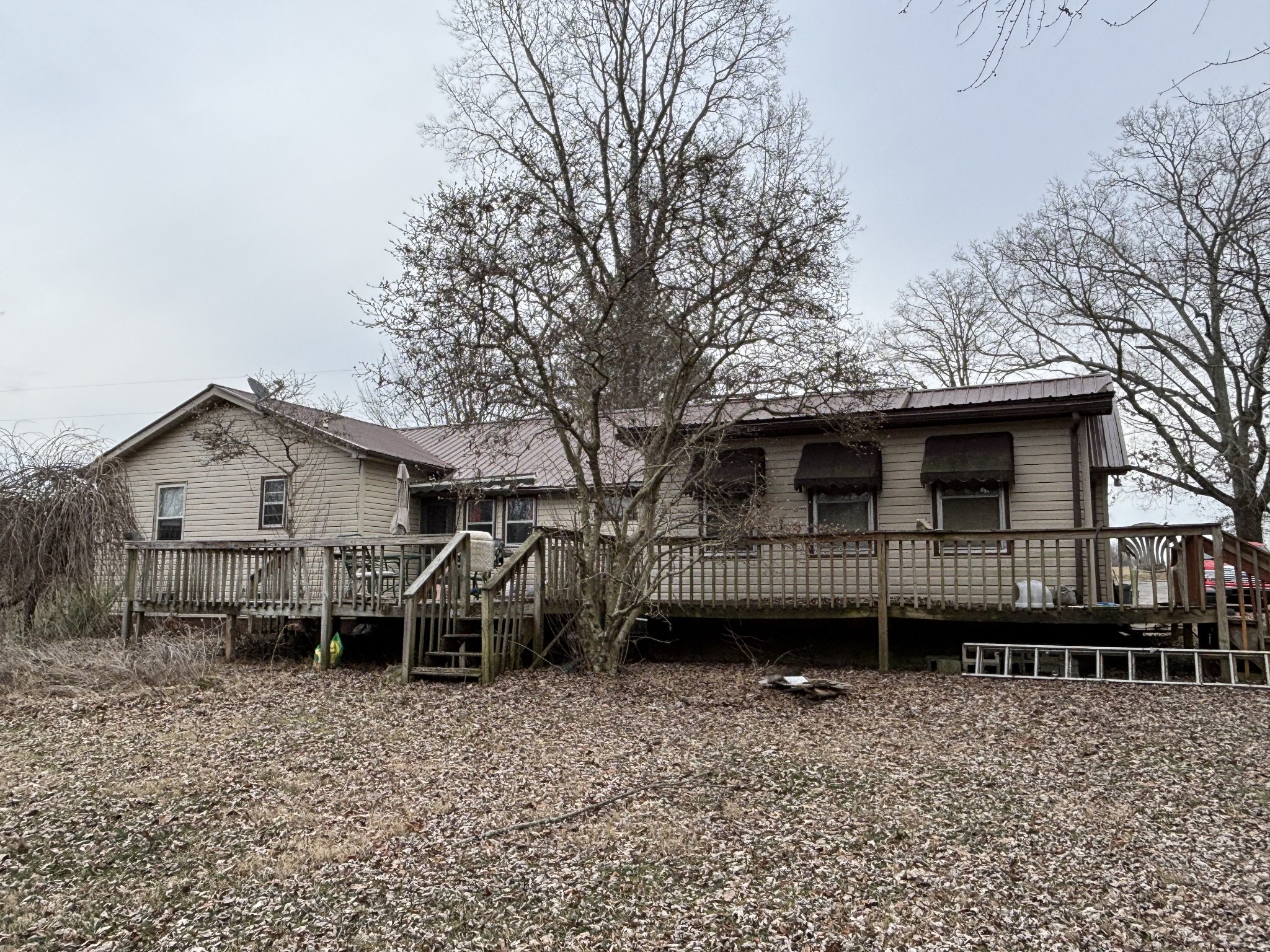 1254 Kasserman Switch Rd Property Photo 3