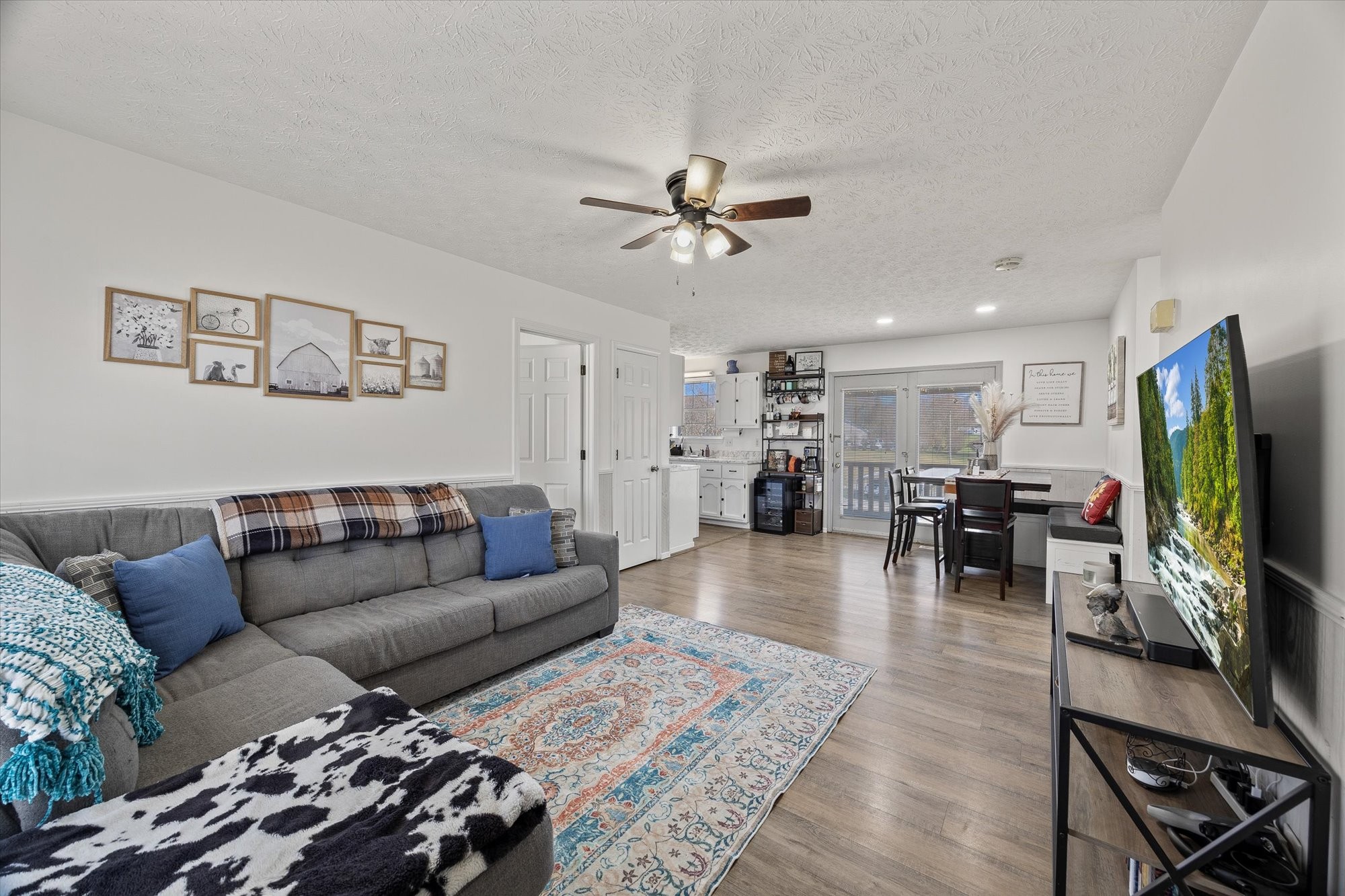 2661 Morris Ln Property Photo 2