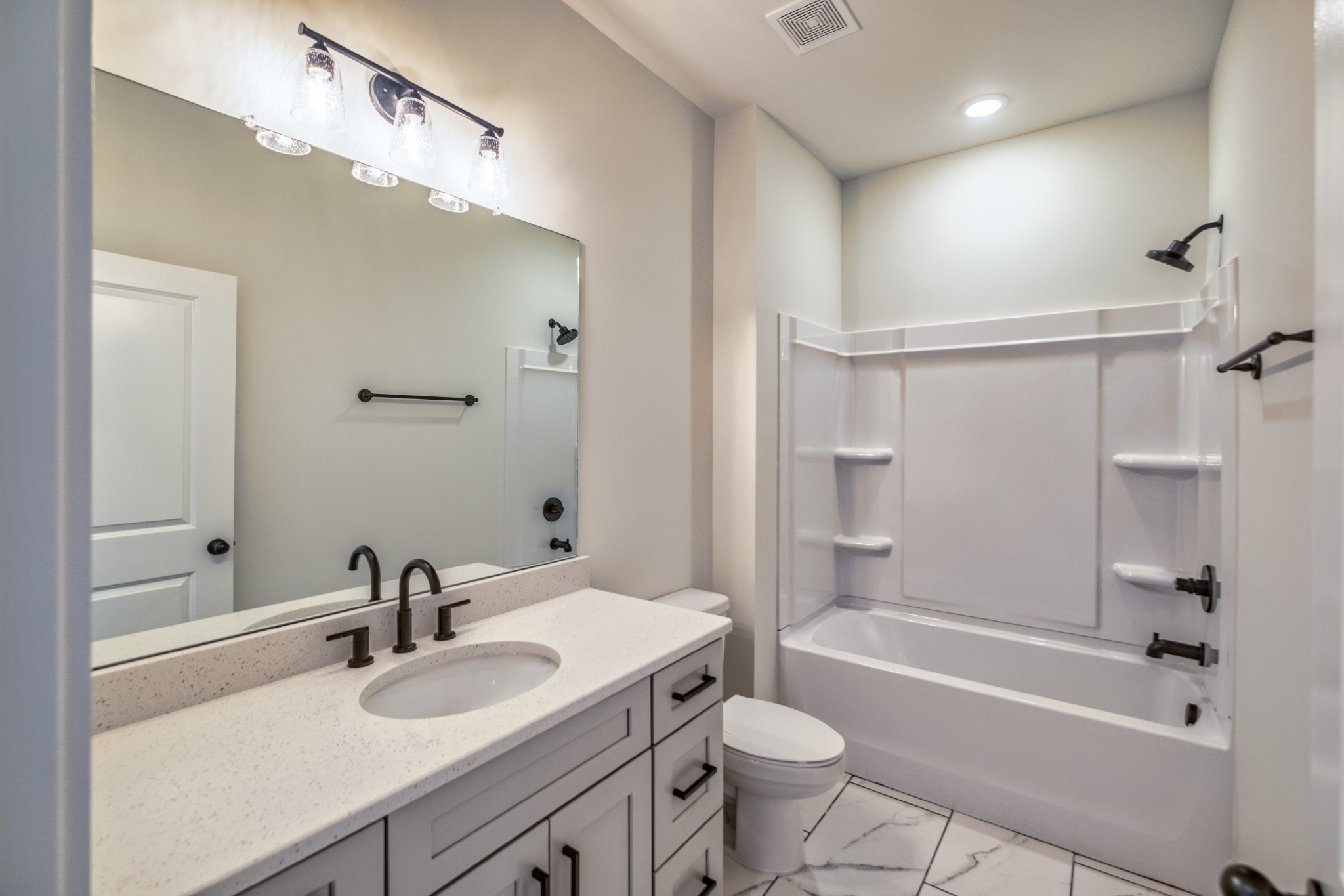 836 Parkside Blvd Property Photo 17