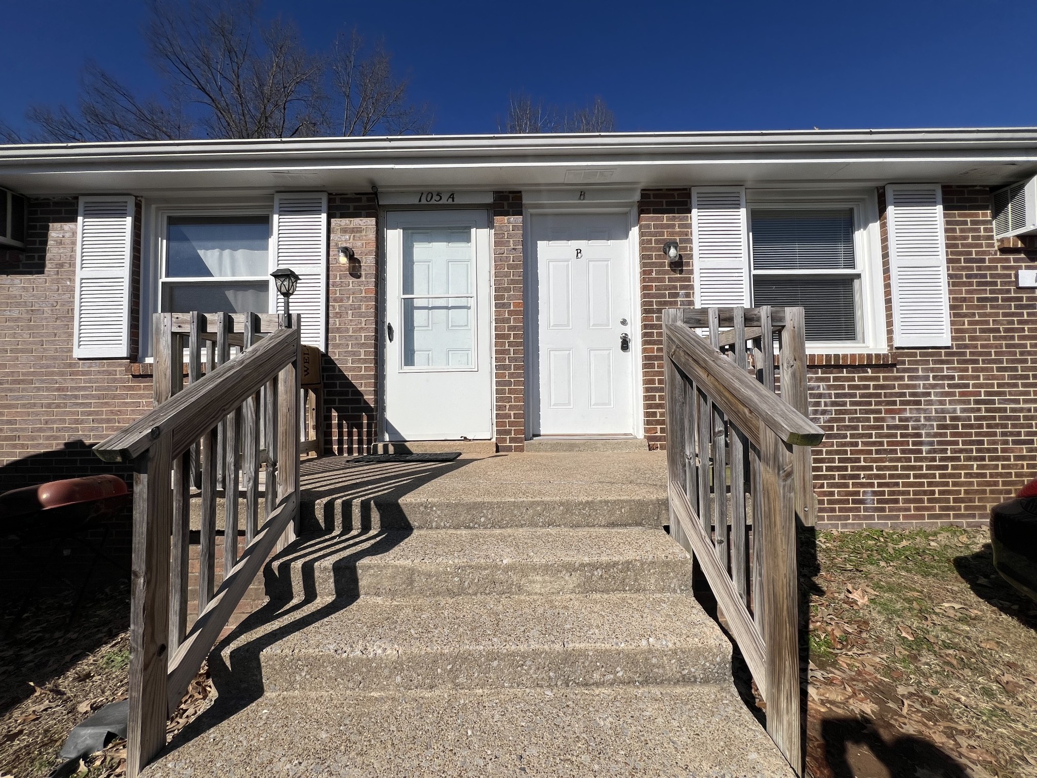 105 Tandy Dr Property Photo 1