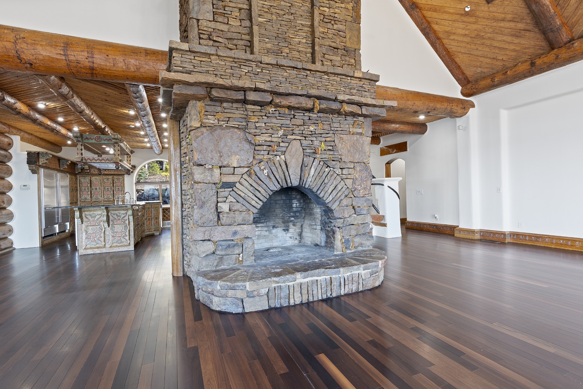 721 Three Point Rd Property Photo 15