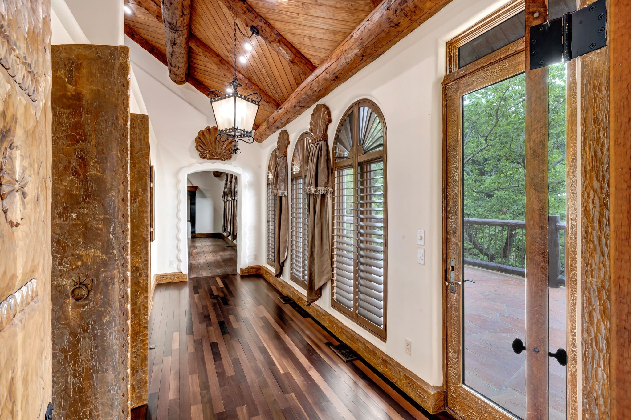 721 Three Point Rd Property Photo 28