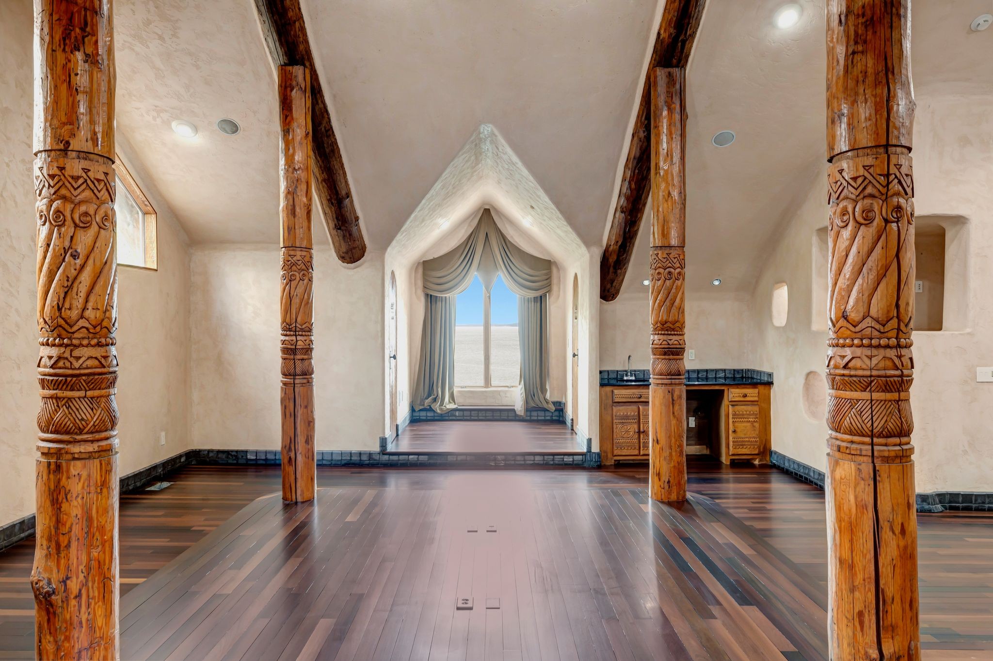 721 Three Point Rd Property Photo 33