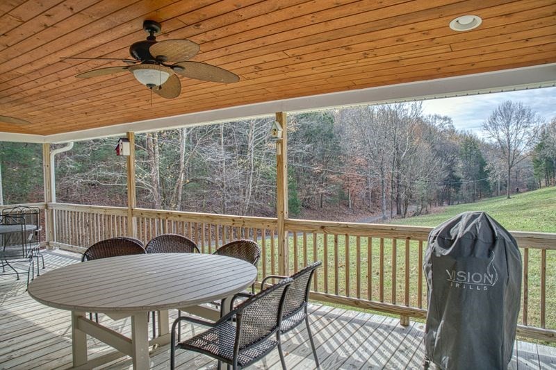 390 Taylor Hollow Ln Property Photo 38
