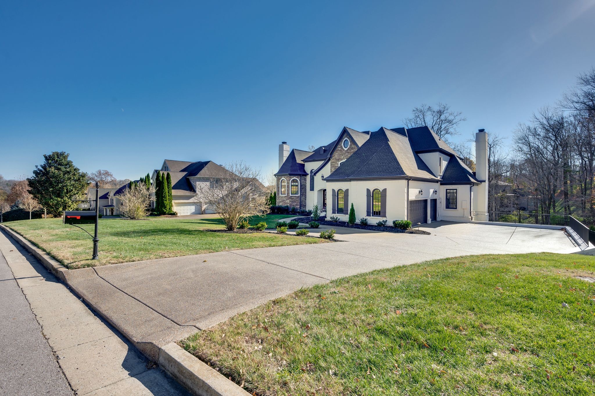 19 Ironwood Ln Property Photo 3