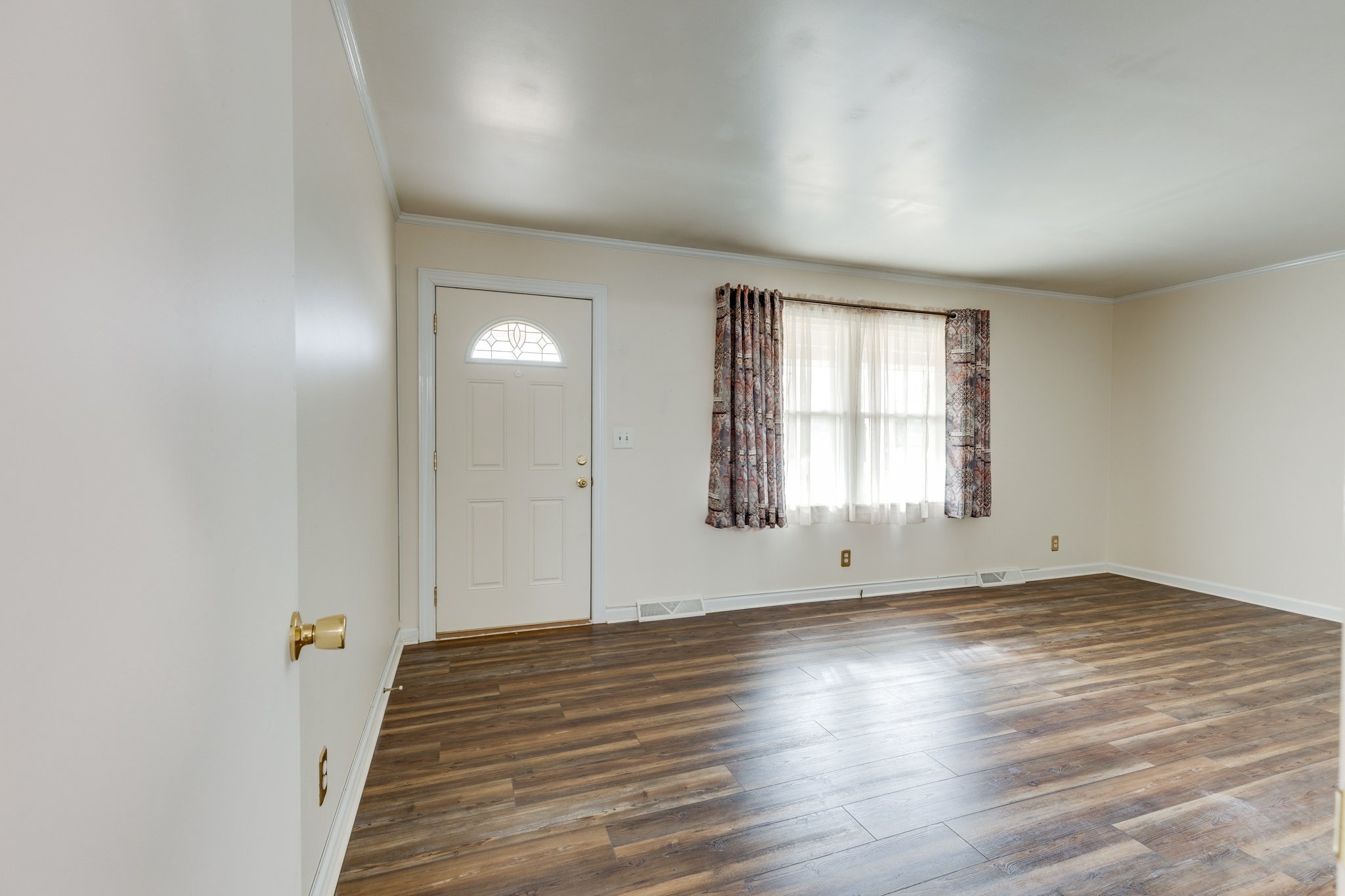 3008 Mcintire Dr Property Photo 6