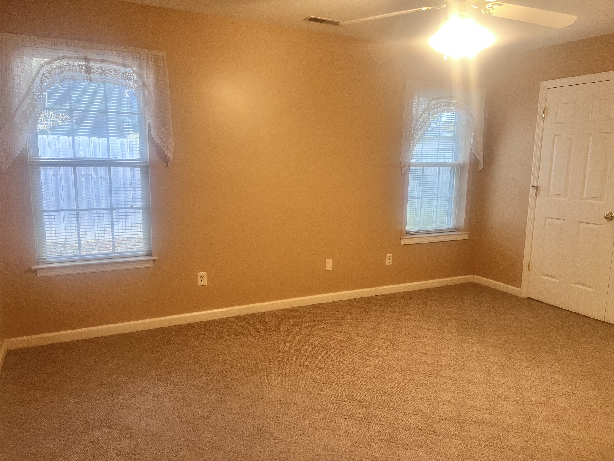 108 Middleton Ct Property Photo 11