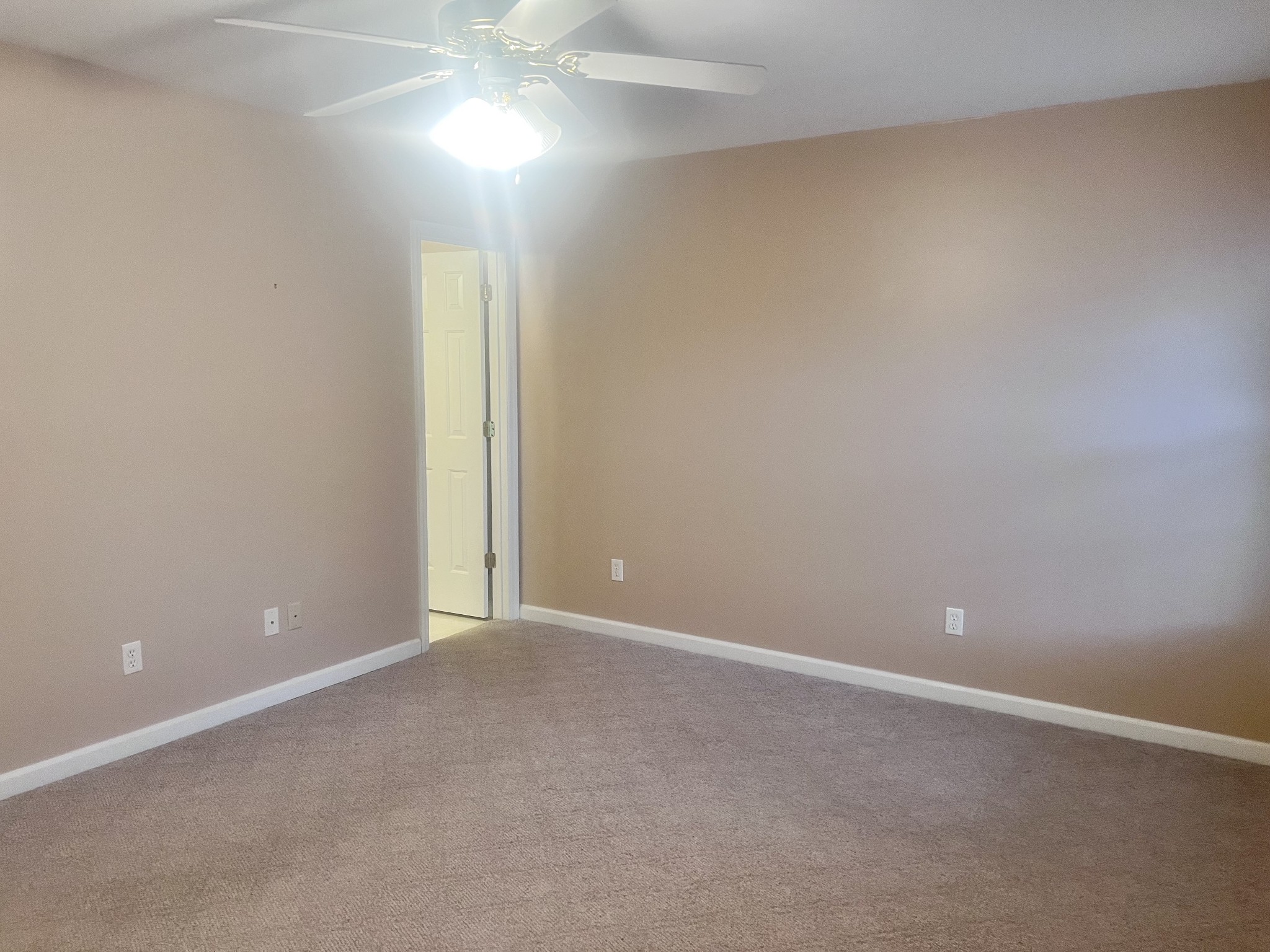 108 Middleton Ct Property Photo 13